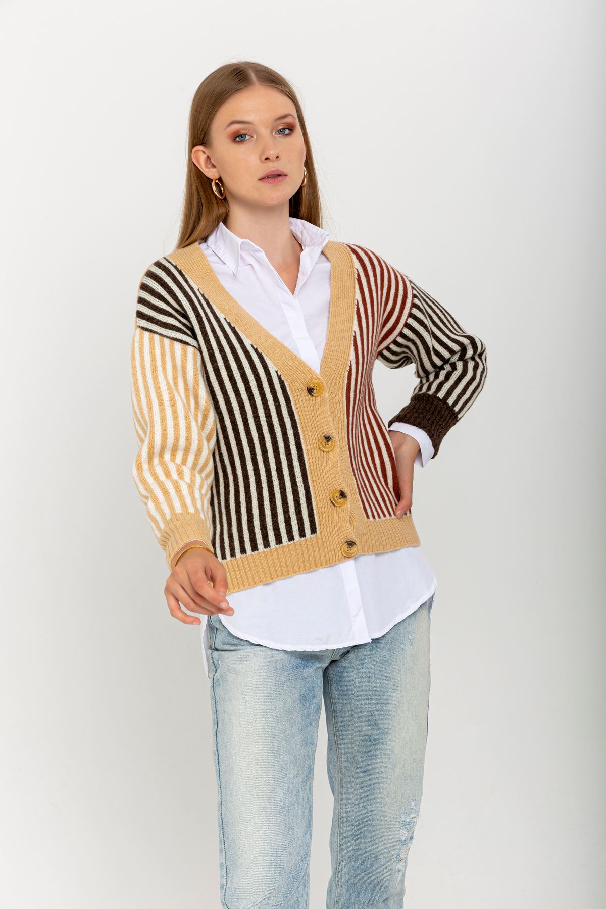 Knitwear Fabric Long Sleeve V-Neck Short Striped Women Cardigan - Brick-Black
