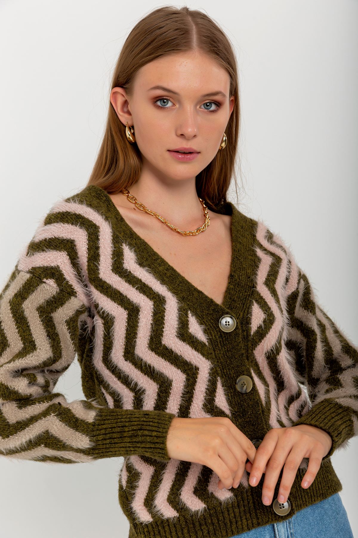 Knitwear Fabric Long Sleeve V-Neck Short Fringed Women Cardigan - Khaki 