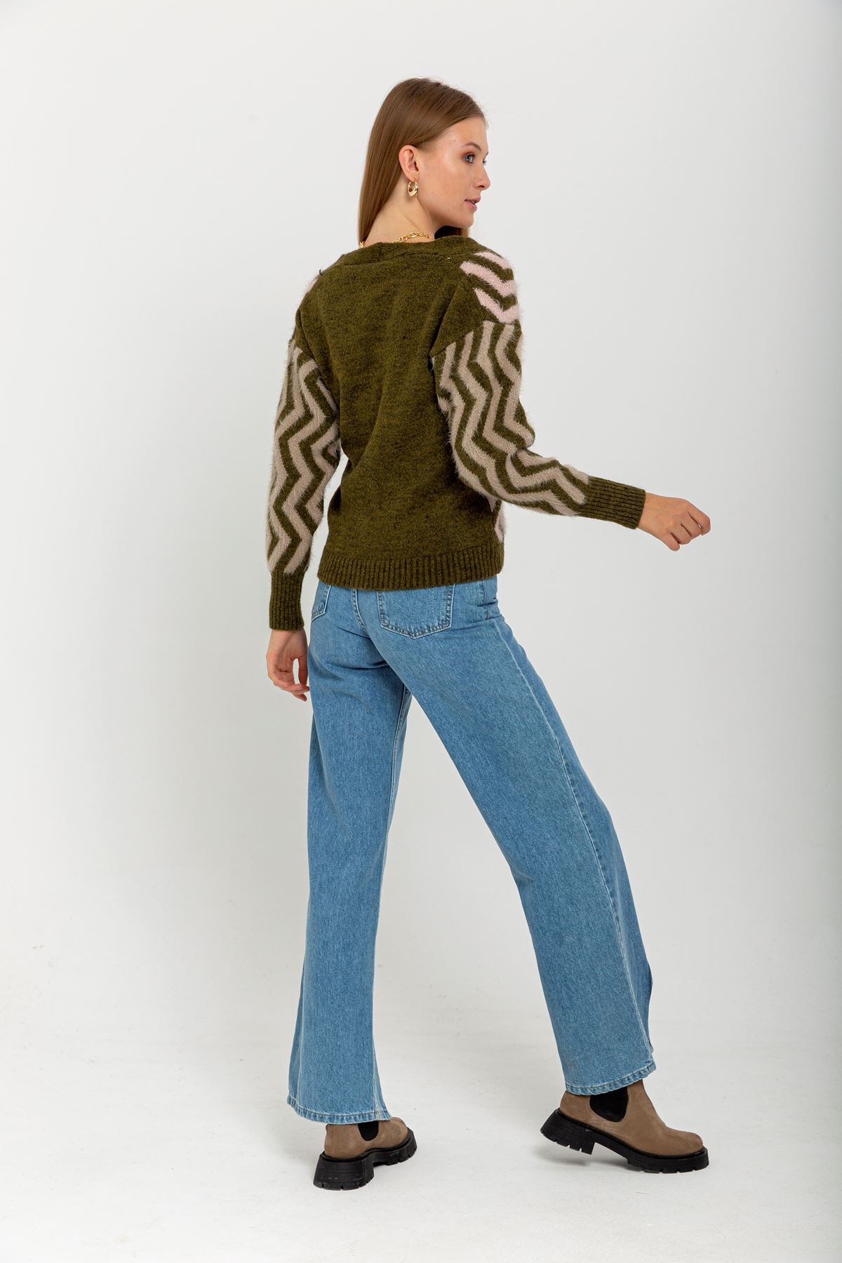 Knitwear Fabric Long Sleeve V-Neck Short Fringed Women Cardigan - Khaki 