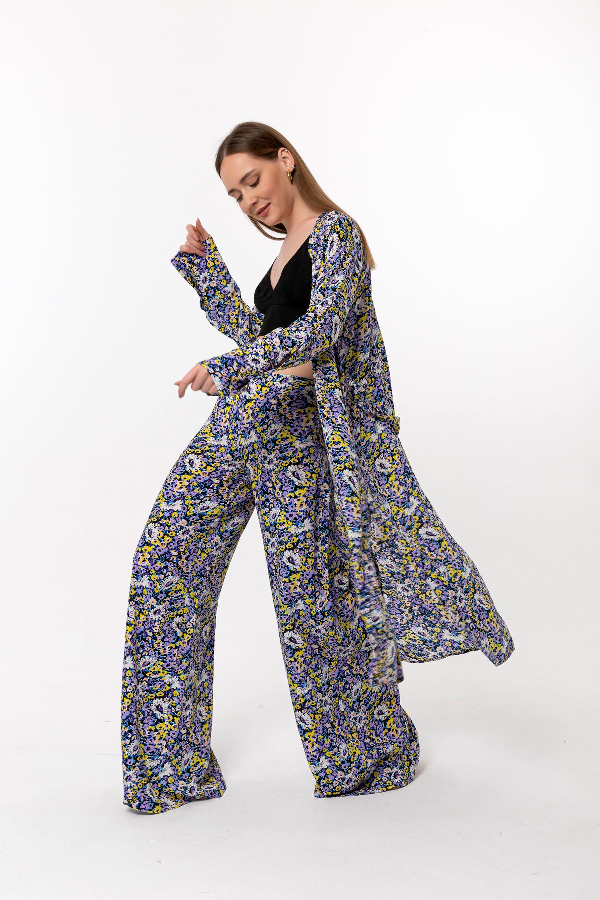 Empirme Kumaş Uzun Kol Yakasız Diz Altı Boy Çıtır Çiçek Kadın Kimono-Mavi