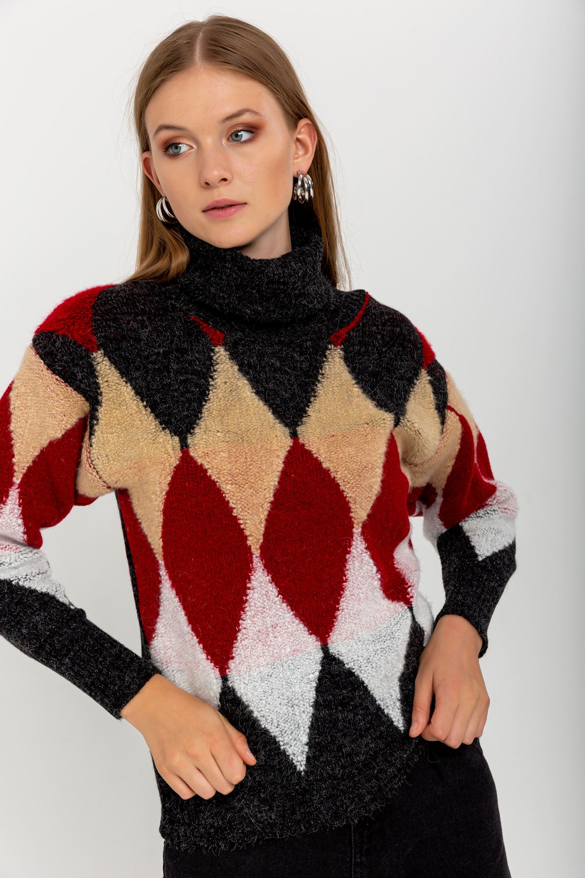 Knitwear Fabric Long Sleeve Turtle Neck Geometric Pattern Women Sweater - Burgundy