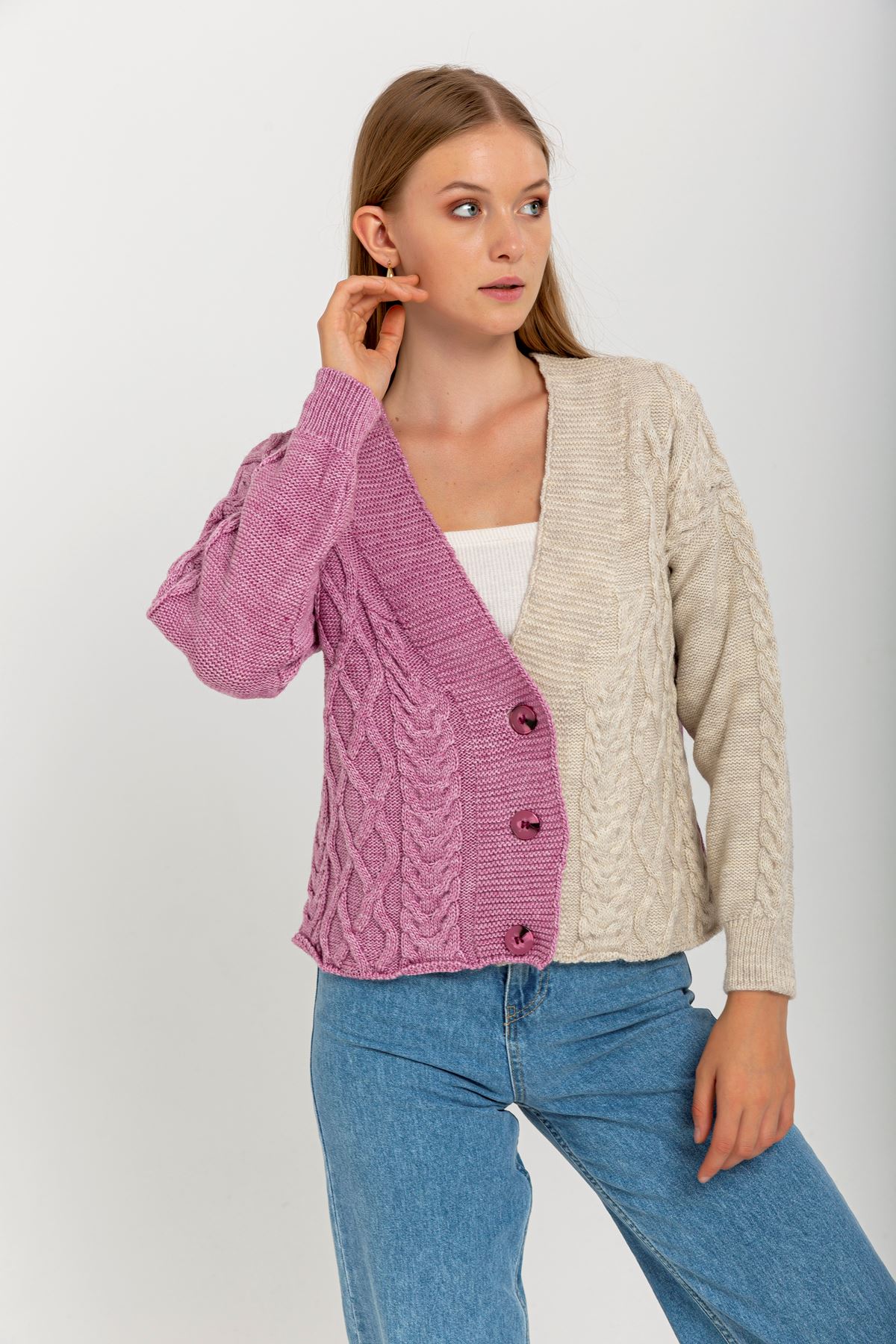 Knitwear Fabric Long Sleeve V-Neck Color-Blocked Women Cardigan - Pink