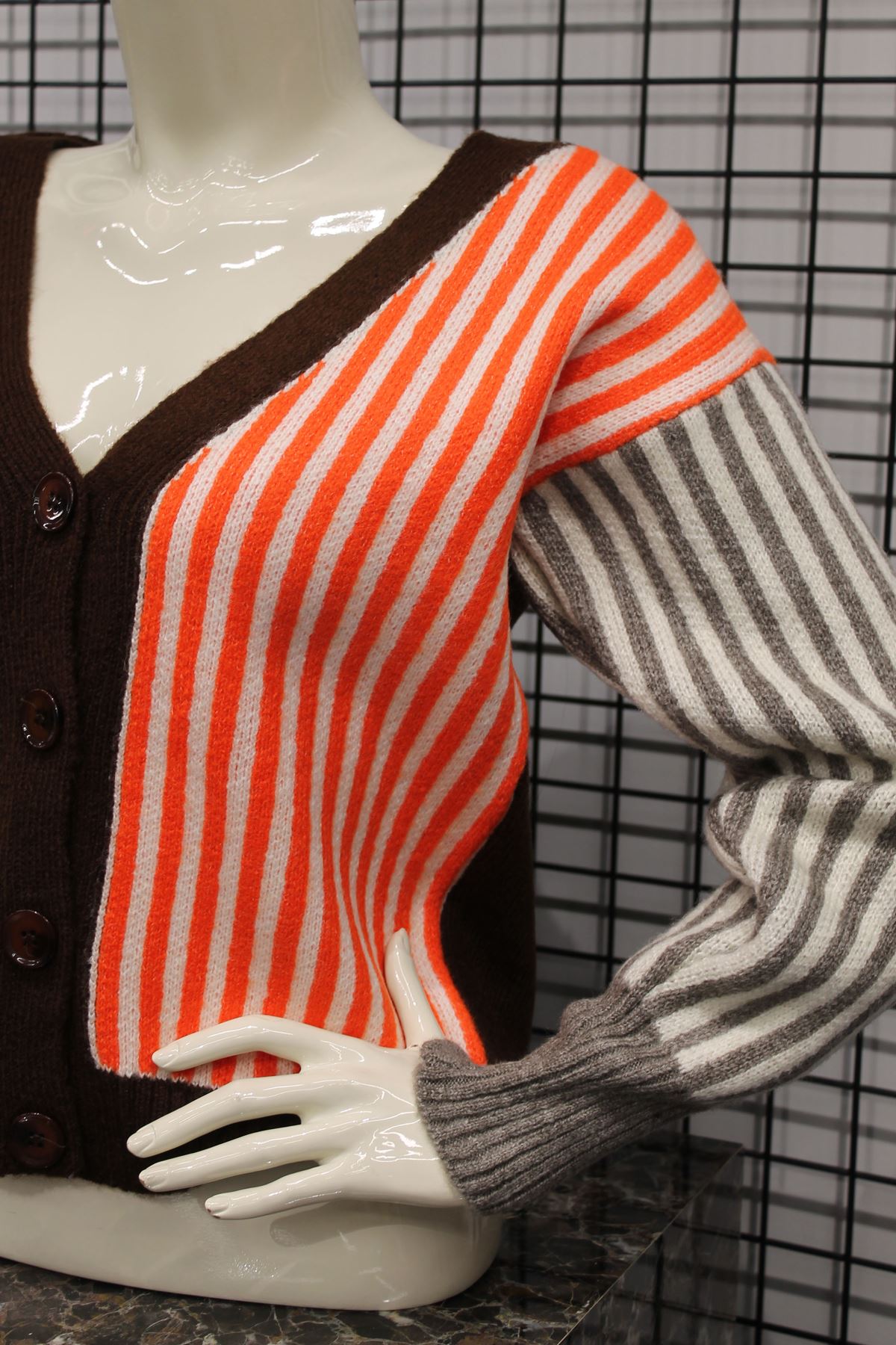 Knitwear Fabric Long Sleeve V-Neck Short Striped Women Cardigan - Orange-Blue