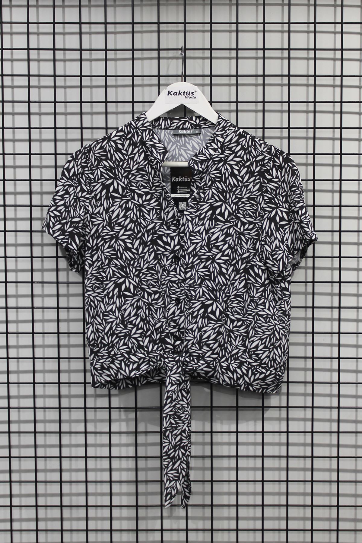 Jessica Blouse Short Sleeve V-Neck Dotted Print Blouse - Black