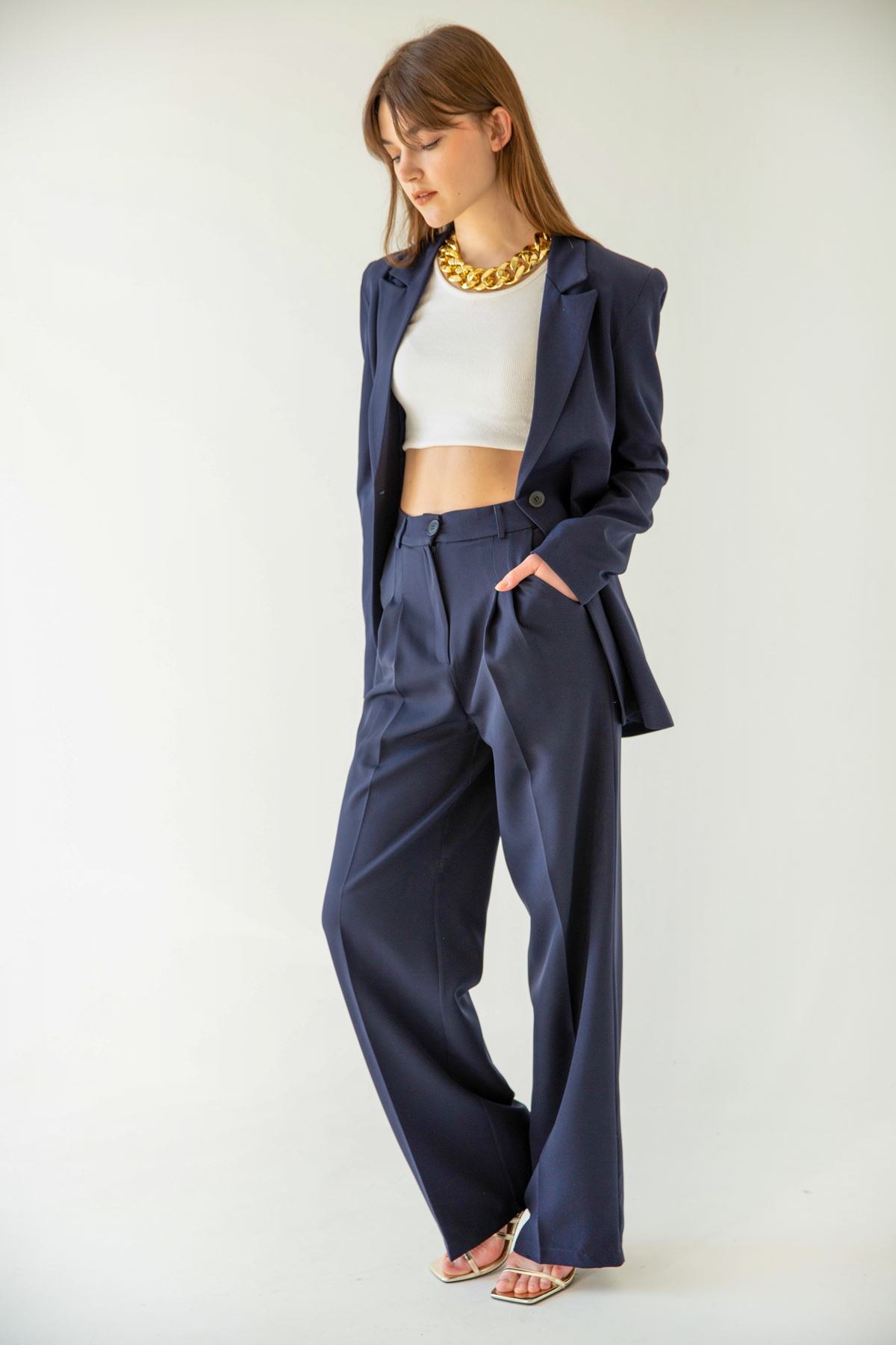 Atlas Fabric Hip Heigth Full Fit Single Button Women Jacket - Navy 