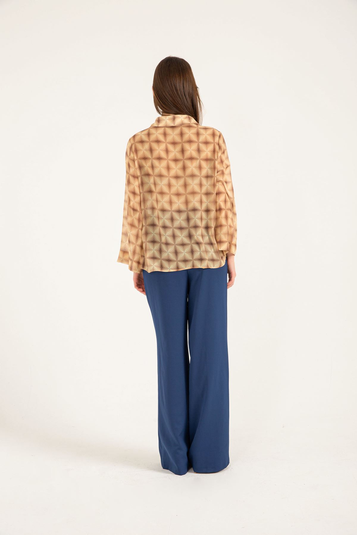 Chiffon Fabric Long Sleeve Full Fit Floral Print Women Shirt - Beige 