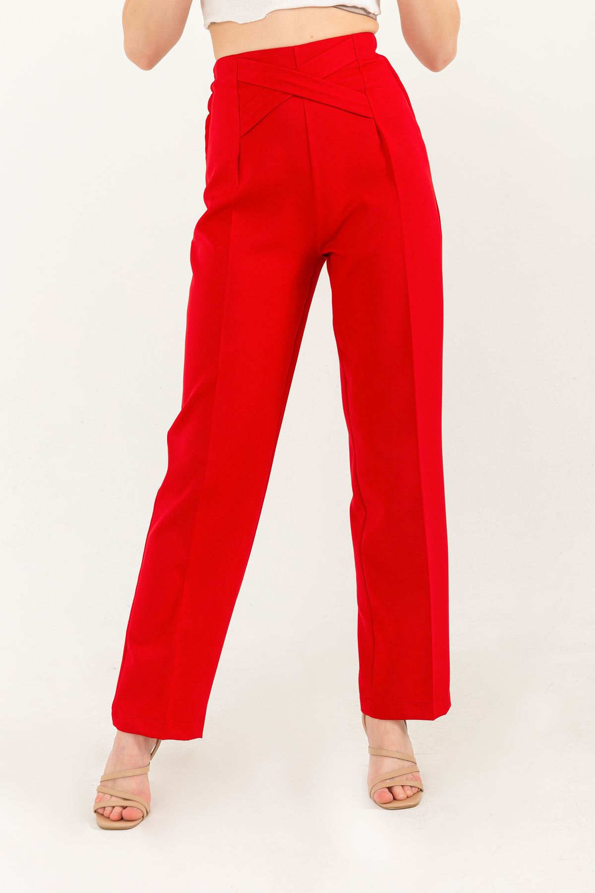 Atlas Kumaş Uzun Boy Bel Detaylı Klasik Kadın Pantolon-Kırmızı