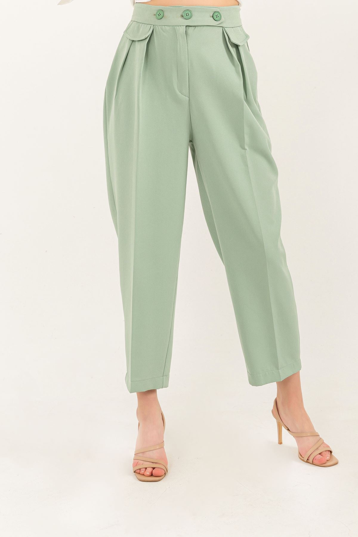 Atlas Kumaş Bilek Boy Havuç Kesim Kadın Pantolon-Mint