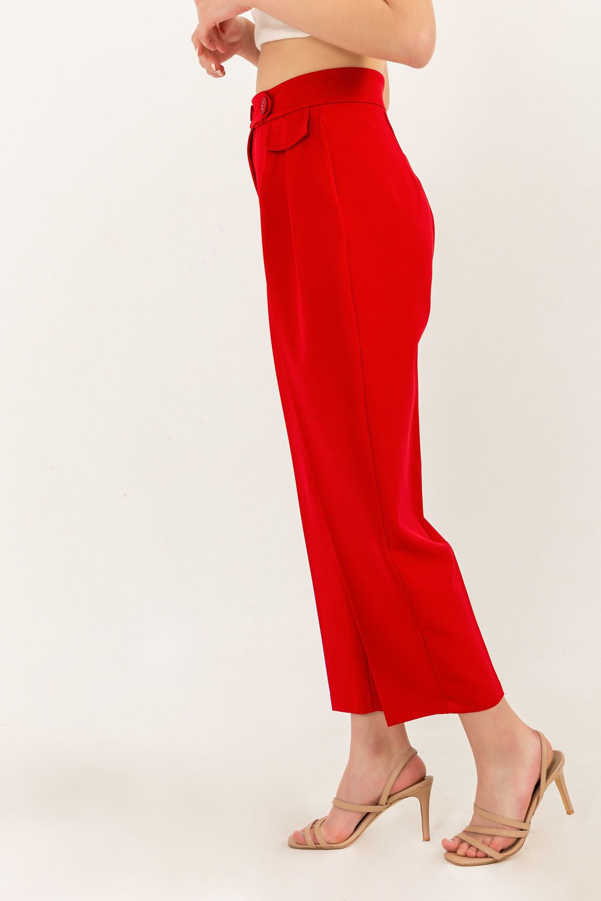 Atlas Kumaş Bilek Boy Havuç Kesim Kadın Pantolon-Kırmızı