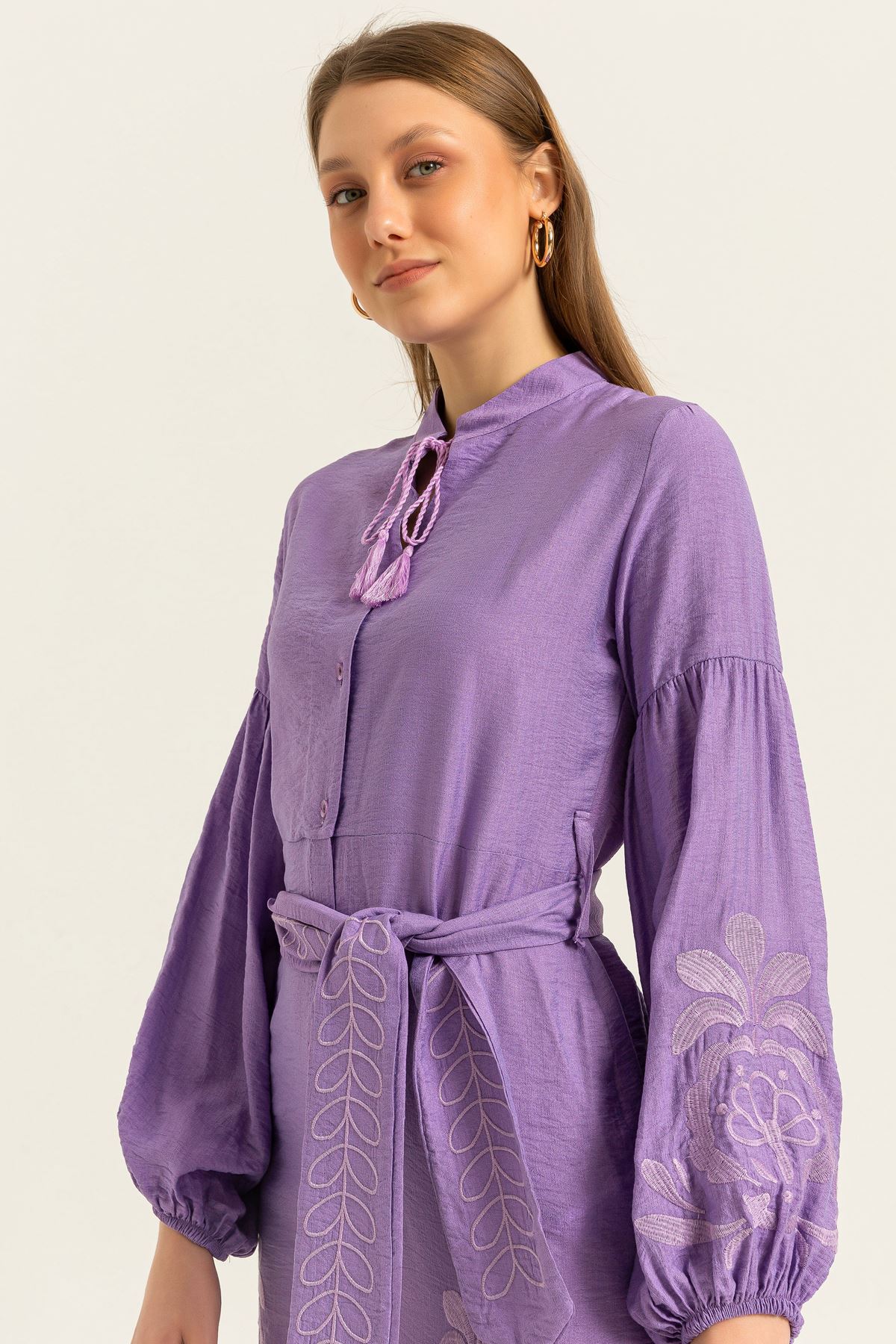 Linen Fabric Band Collar Embroidery Detailed Women Dress-Purple