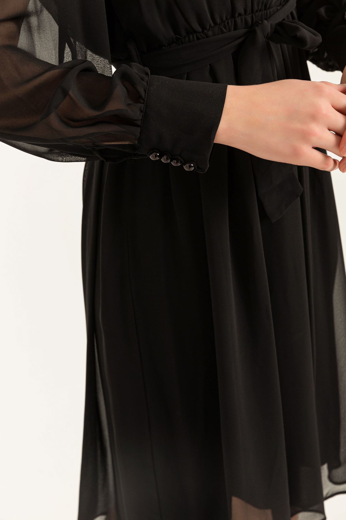 Chiffon Fabric Long Sleeve Below Knee A Cut Pleated Dress-Siyah