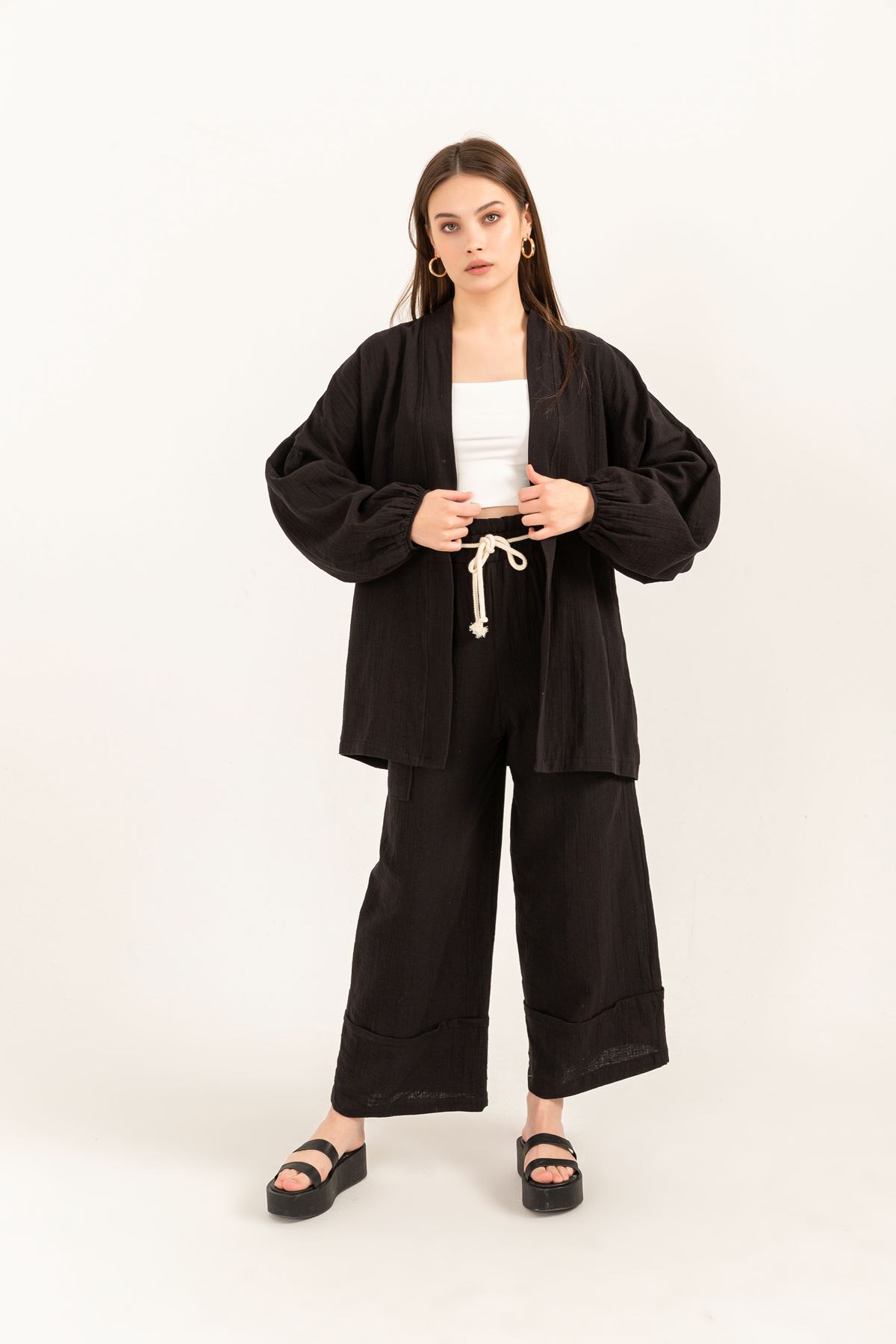 Müslin Kumaş Balon Kollu Rahat Kalıp Kadın Kimono-Siyah
