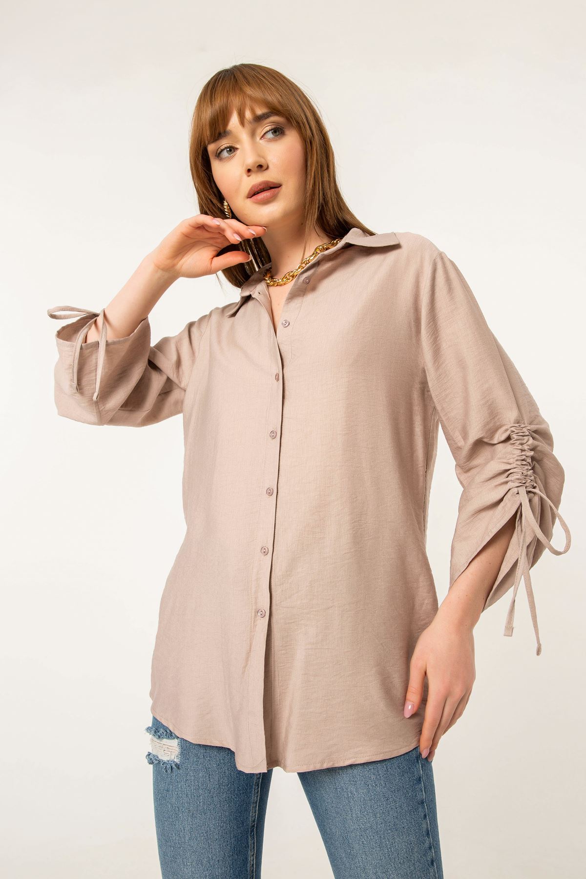 Детальная женская рубашка из льняной ткани с рукавами-Хаки