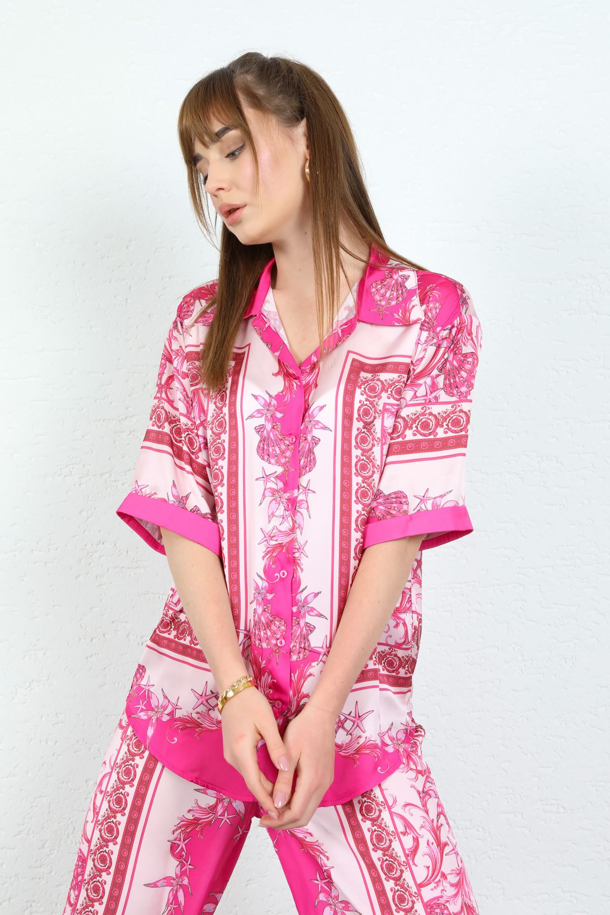 Satin Fabric Shirt Collar Half Sleeve Star Pattern Women Set-Fuchia