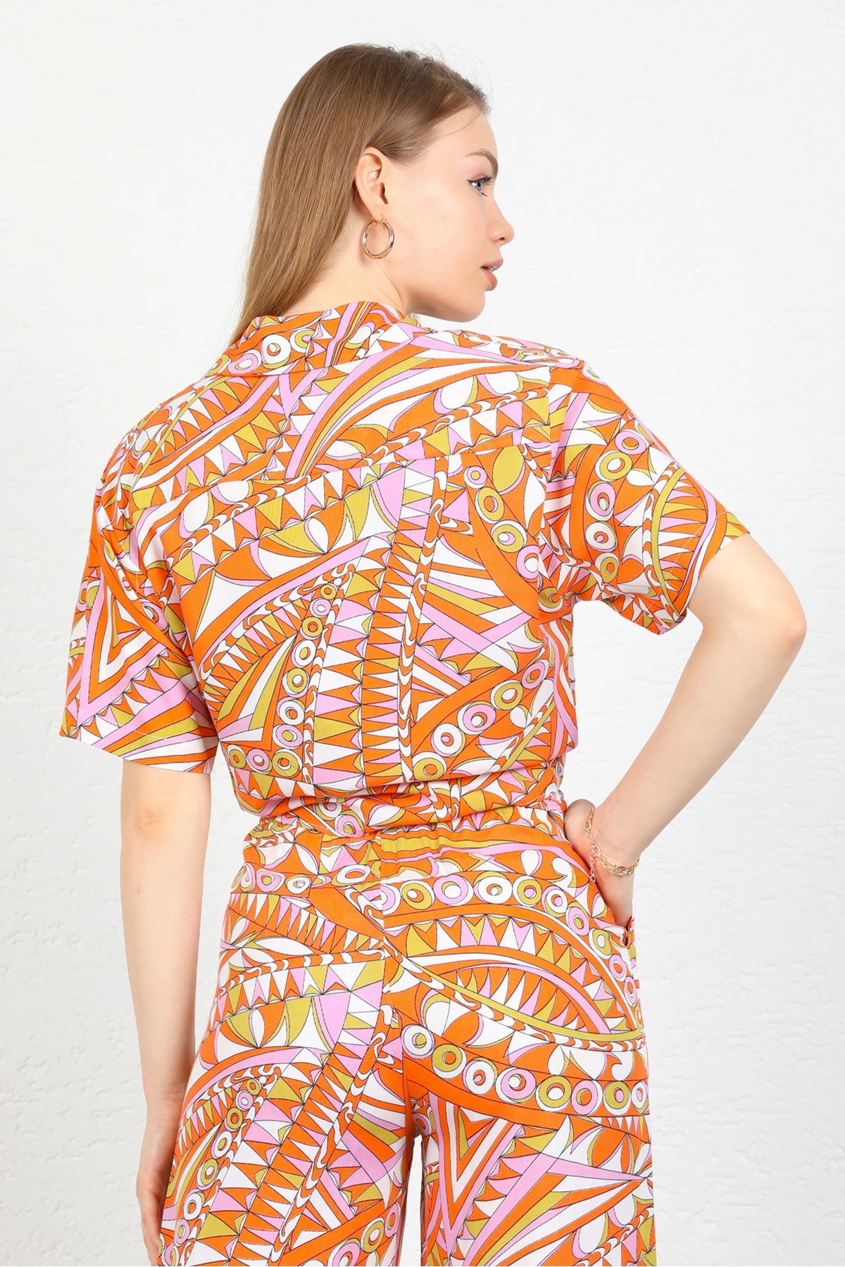 Viscon Fabric Geometric Pattern Women Crop Shirt-Orange