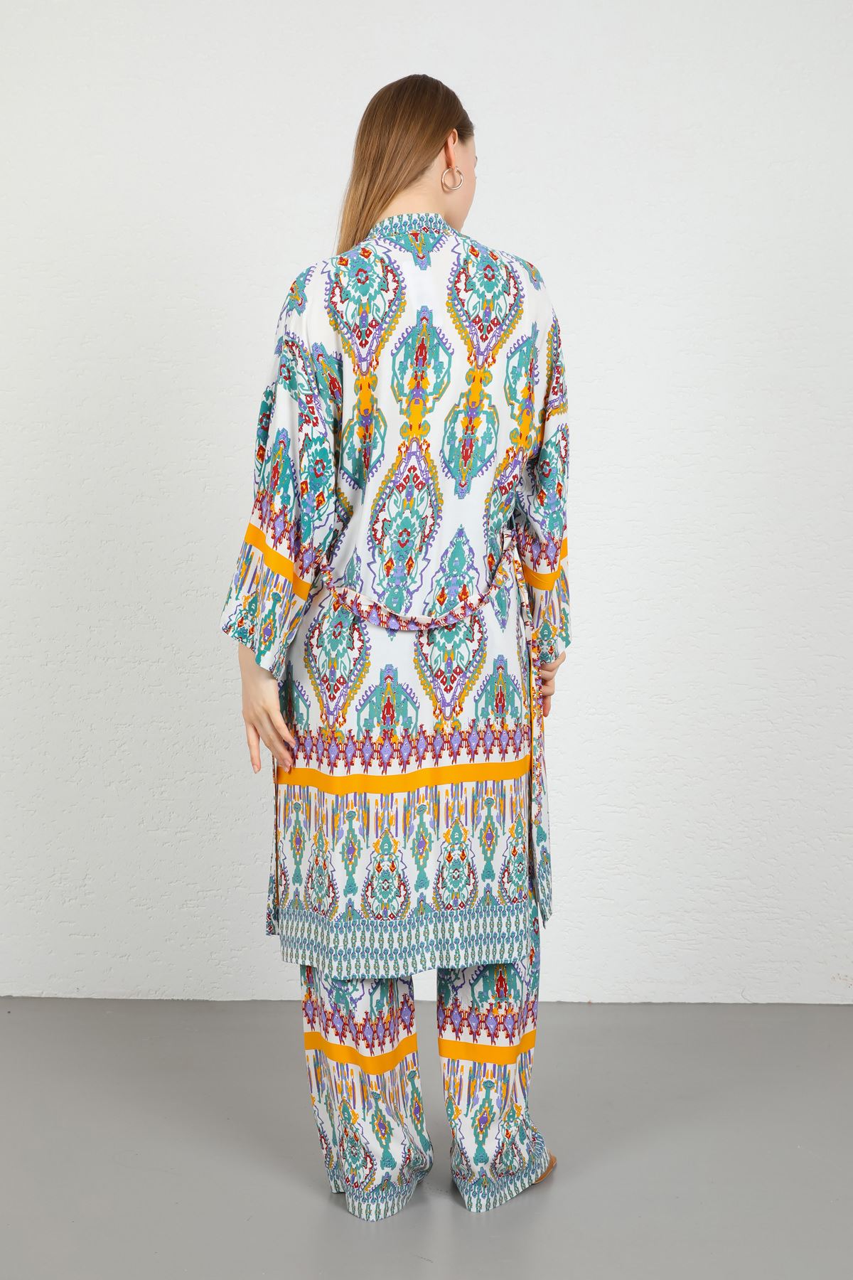 Длинное женское кимоно из вискозной ткани с этническим узором-Ментоловый