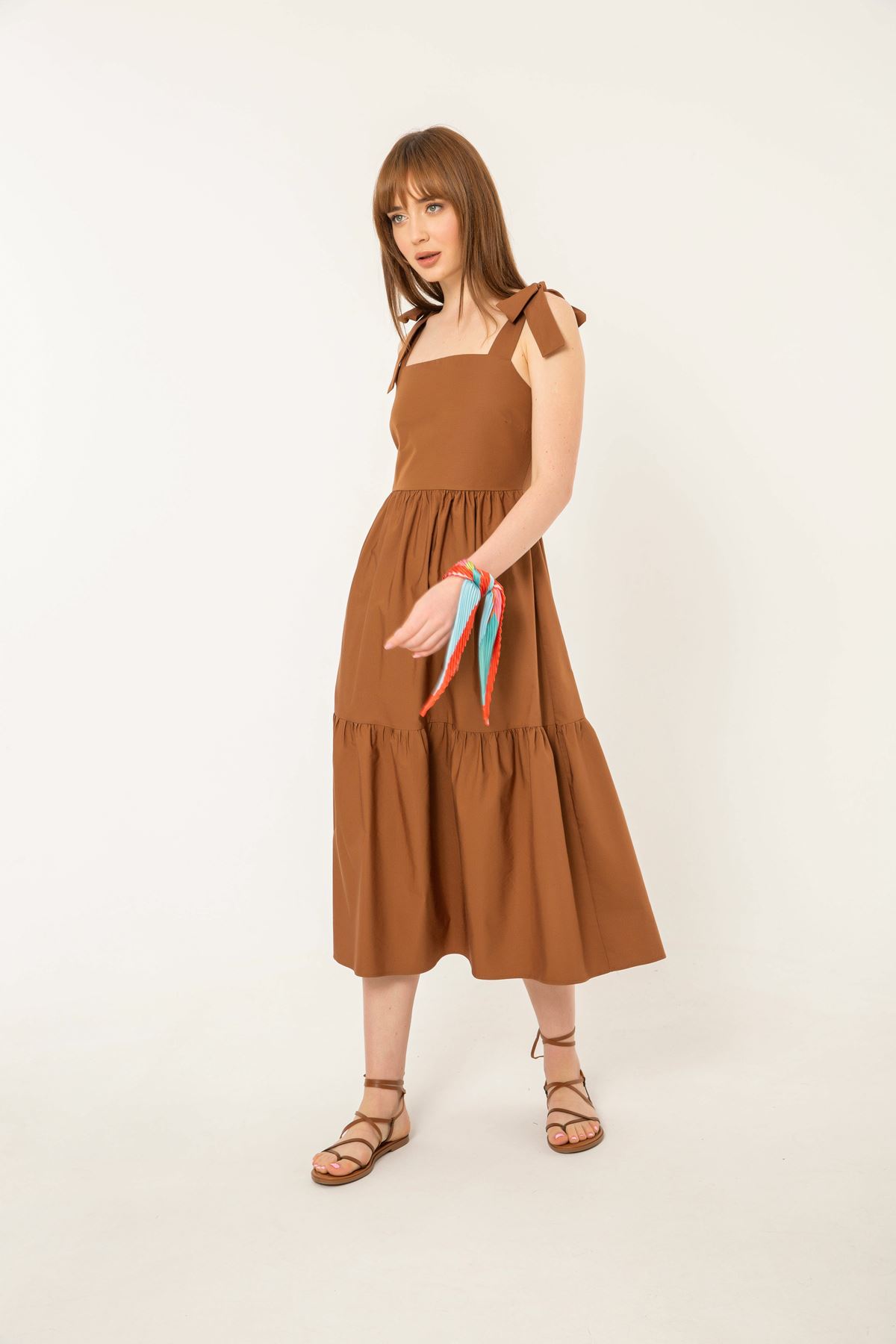 Soft Kumaş Omuz Bağlama Detay Kadın Elbise-Kahve