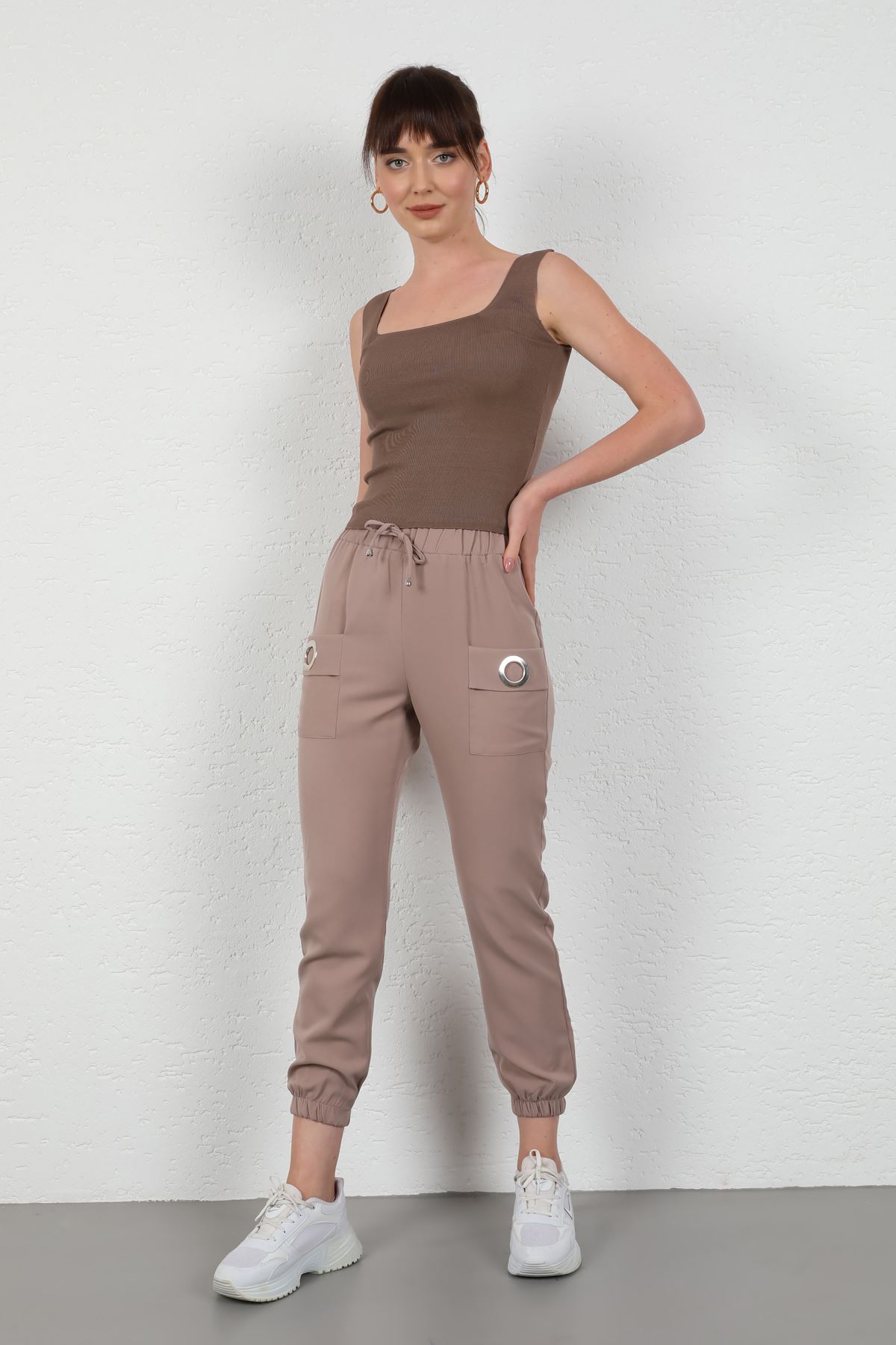 Licra Fabric Ankle Length Elastic Waist Jogger Women'S Trouser - Chanterelle 
