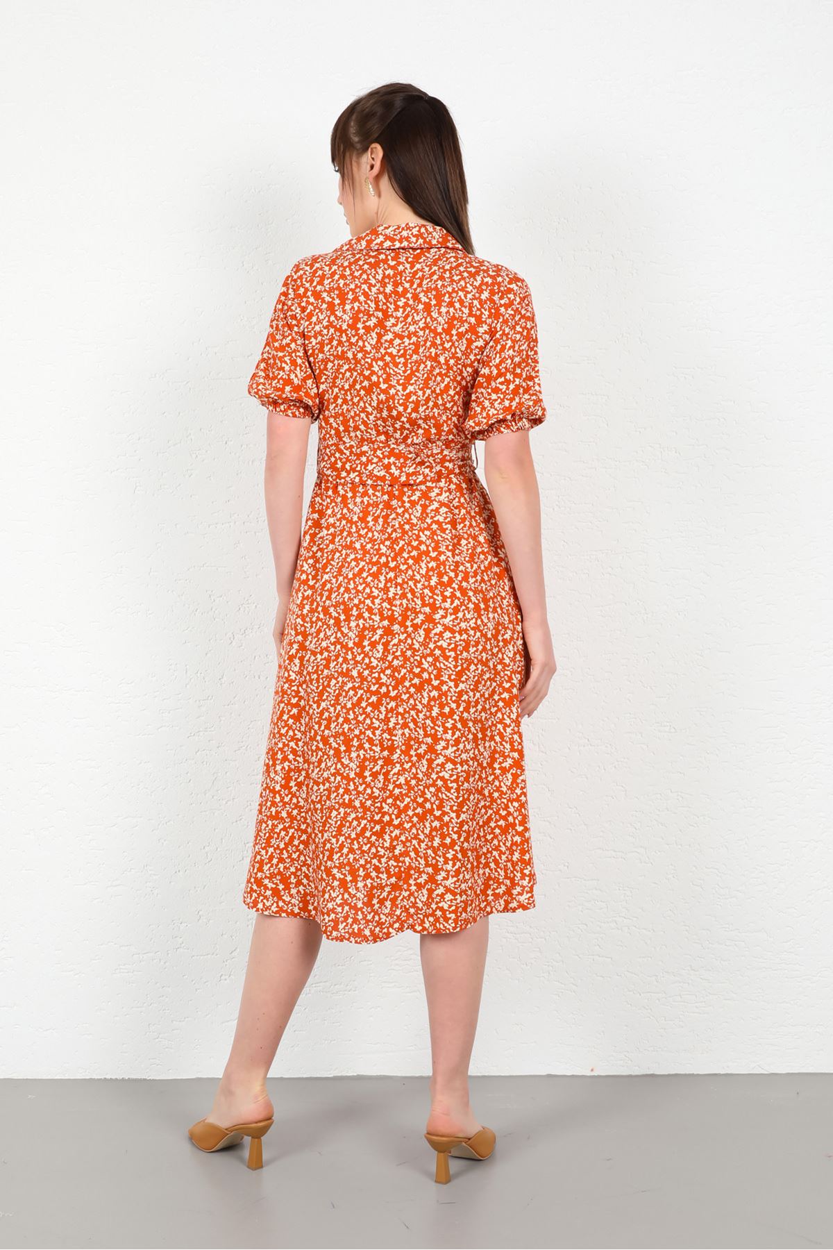 فستان نسائي قماش فيسكون ذراع قصير طوق القميص ارتفاع الركبة زهرة مقرمشة - برتقالي
