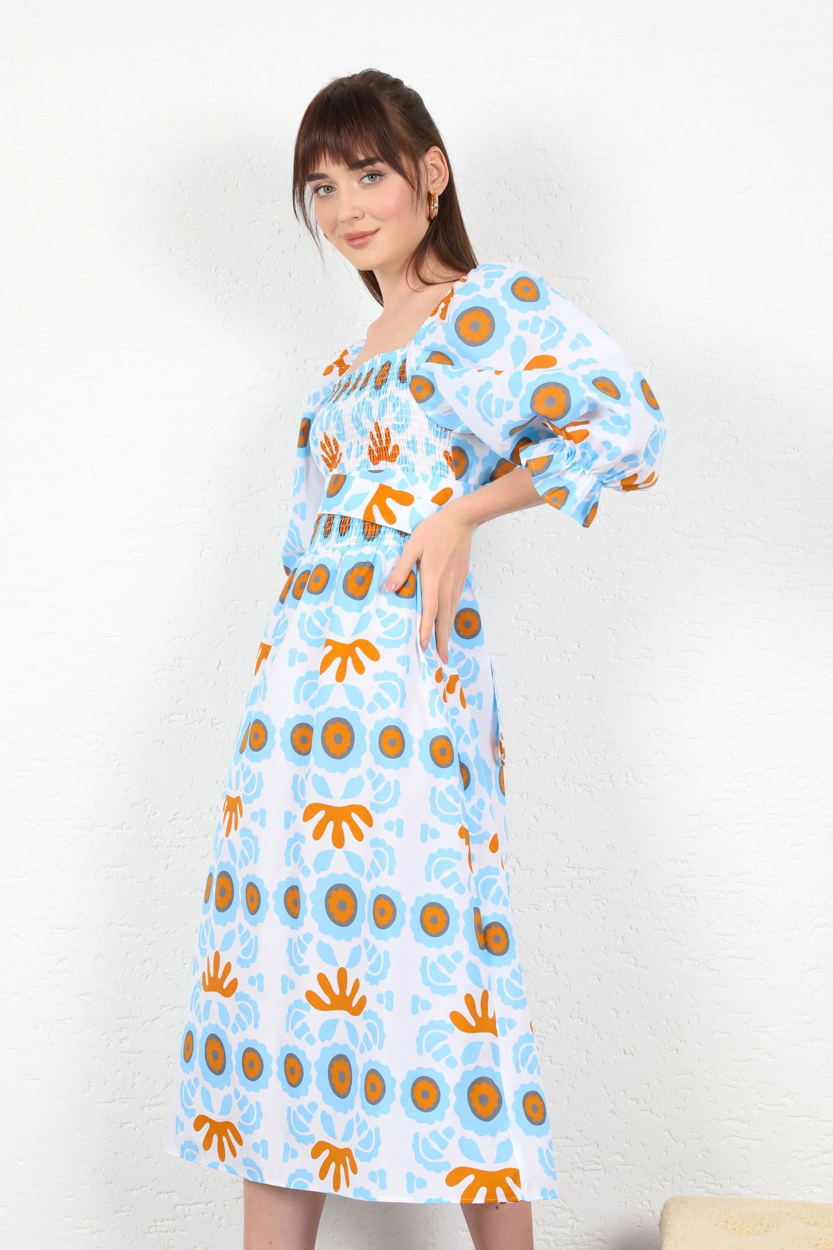 Terikoton Kumaş Çiçek Desenli Sırt Detay Midi Boy Kadın Elbise-Bebemavi