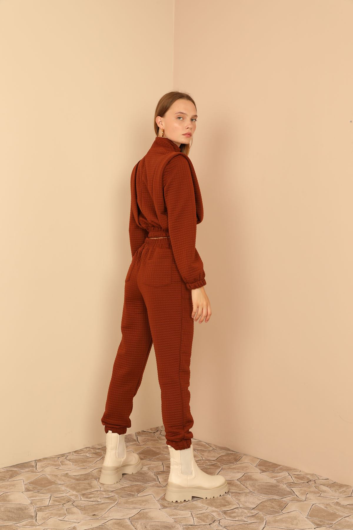 Quilted Fabric Long Sleeve Roll Neck Long Detailed Shoulder Women'S Set - Brown
