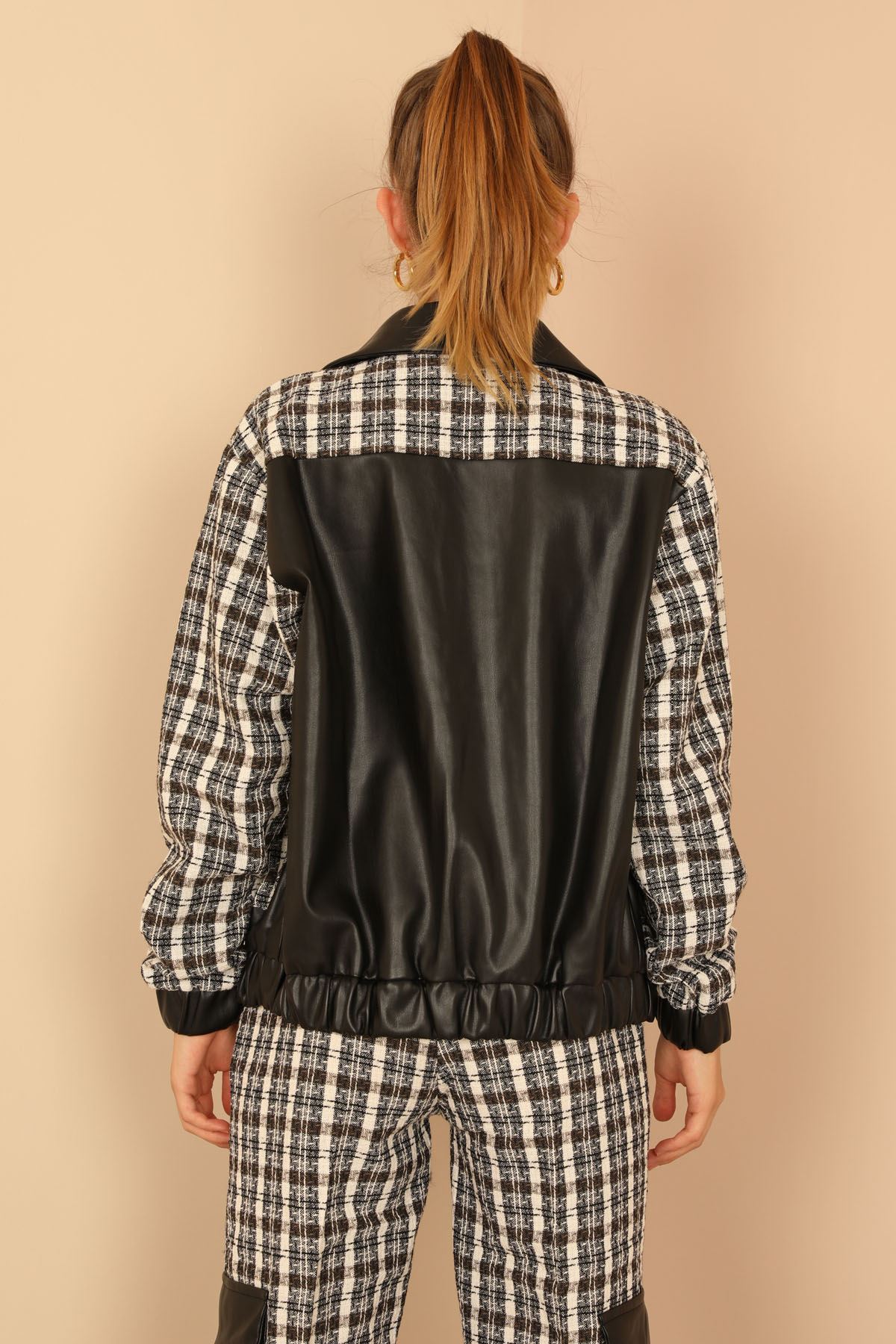 Channel Woven Fabrics Shirt Collar Hip Height Striped Women Jacket - Chanterelle 