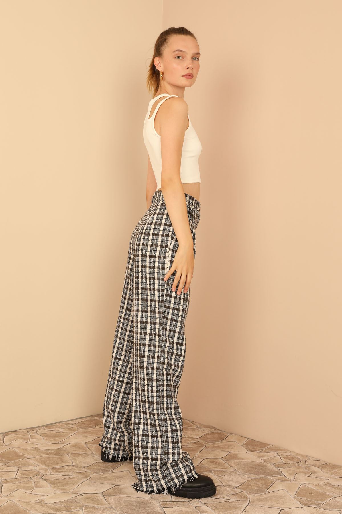 Plaid Fabric Long Oversize Fringed Women'S Trouser - Chanterelle 