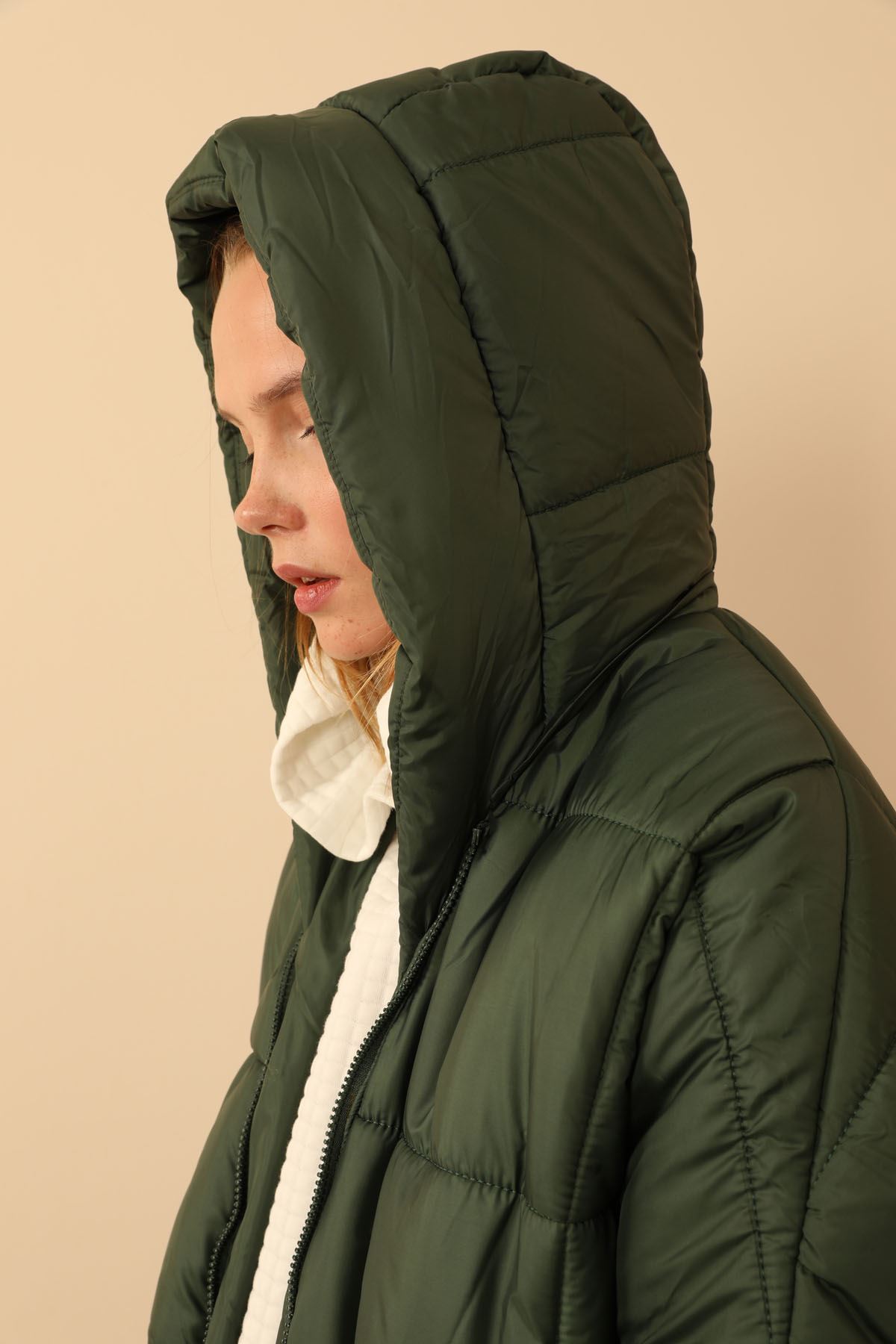 Стеганый ткань длинный рукава оверсайз /женская куртка - Хаки