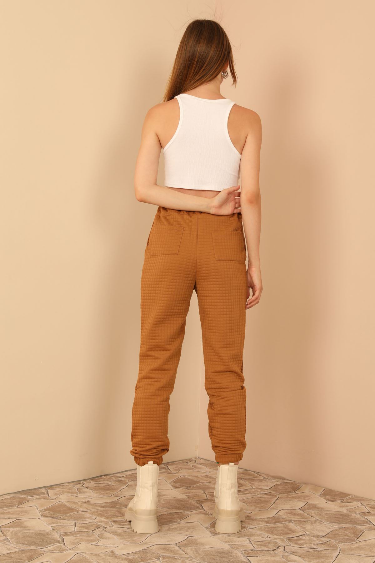 Quilted Fabric Long Sleeve Below The Hips Oversize Women'S Trouser - Light Brown
