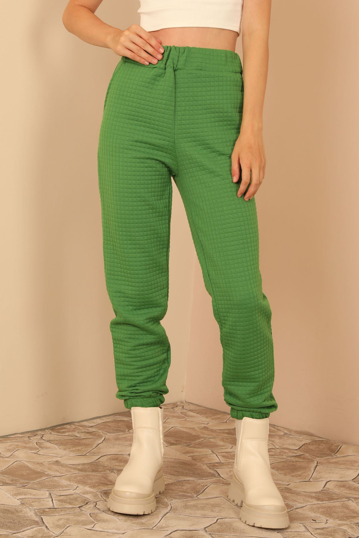 Quilted Fabric Long Sleeve Below The Hips Oversize Women'S Trouser - Green