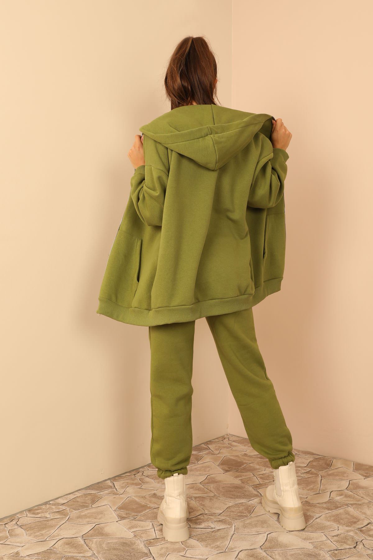 سويت شيرت قماش 3 خيوط ثقيلة ذراع طويلة مقنع تحت الحوض حجم كبير - اخضر غامق