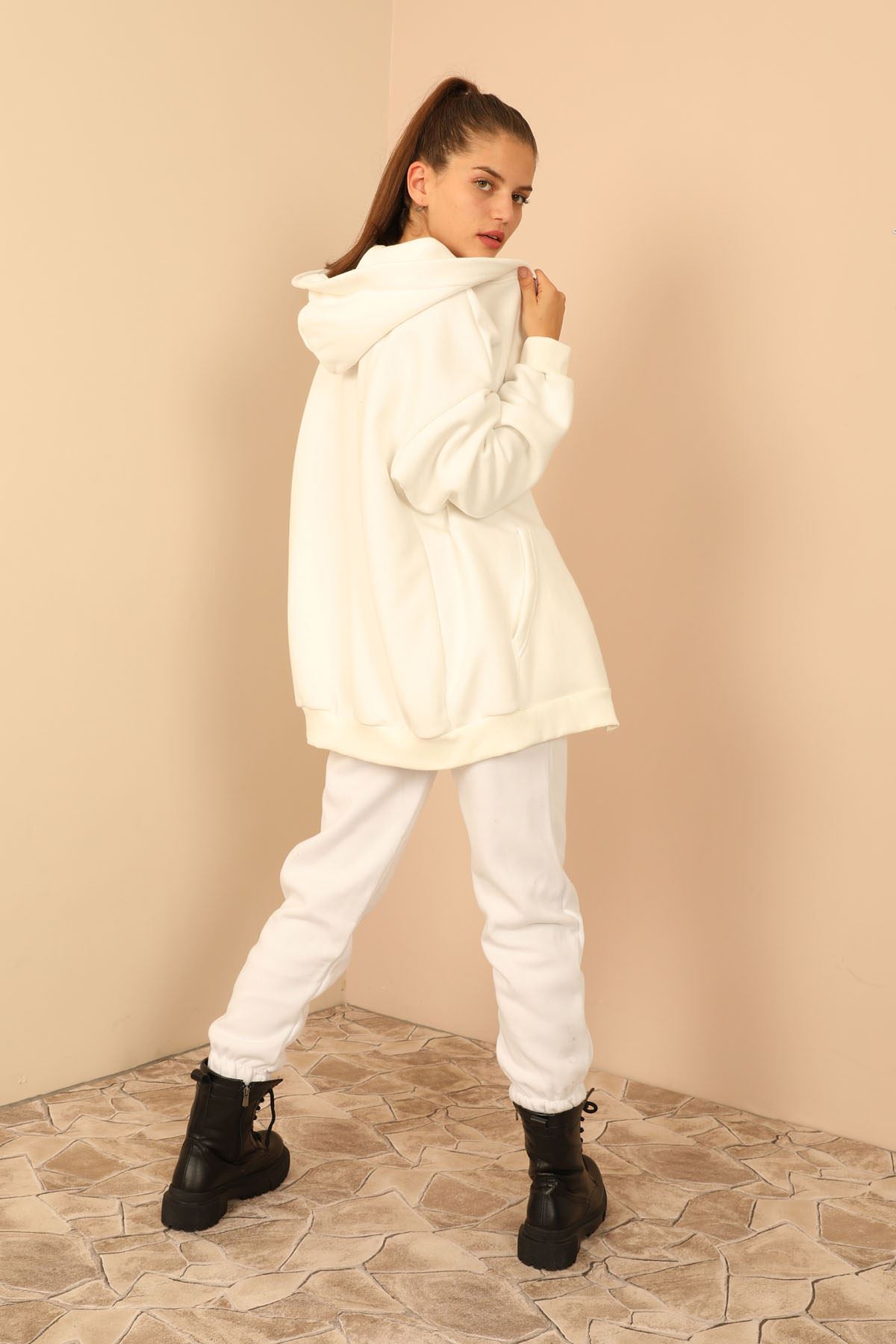 Third Knit With Wool İnside Fabric Hooded Below Hip Oversize Women Sweatshirt With Zip - White