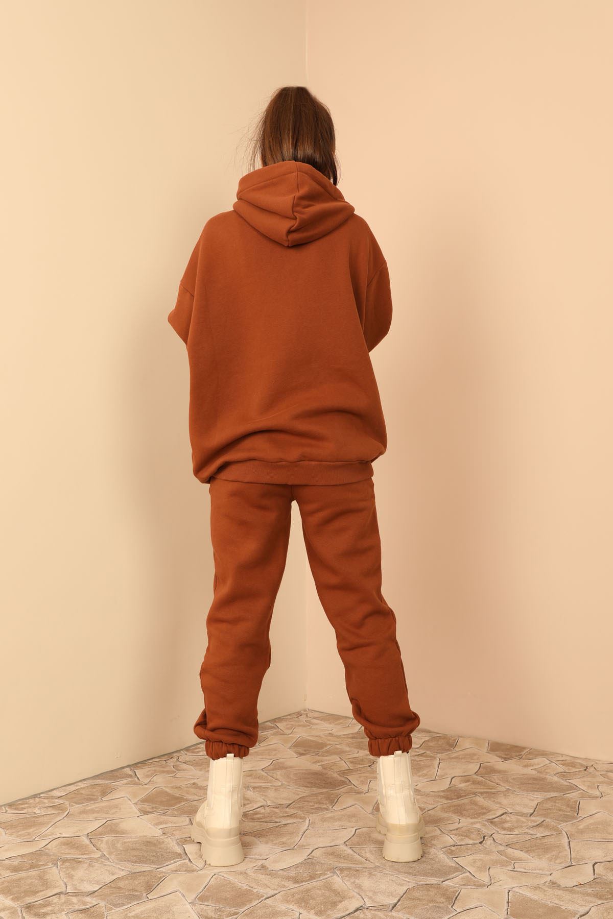 Şardonlu 3 İplik Kumaş Uzun Kol Basen Boy Kadın Sweatshirt-Kahve