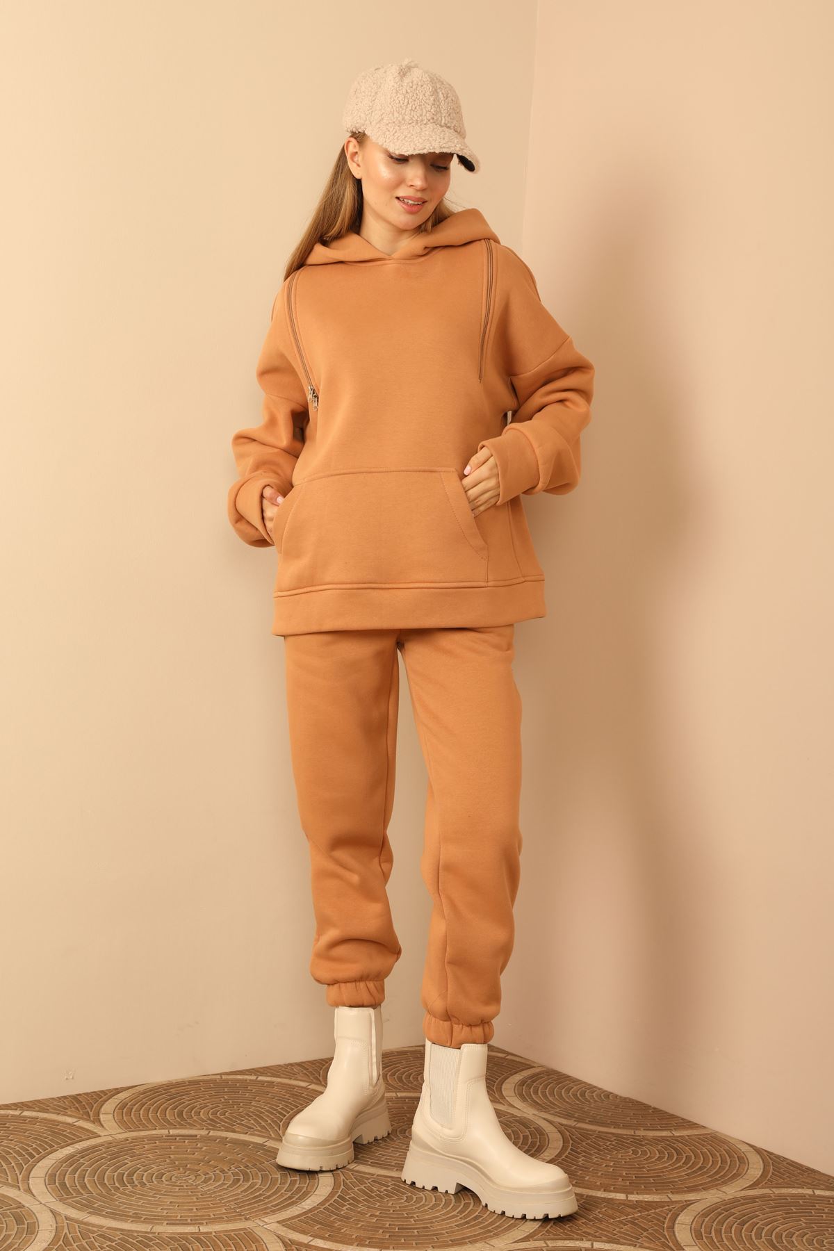 3 İplik Örme Kumaş Basen Altı Boy Fermuar Detaylı Kadın Sweatshirt-Taba