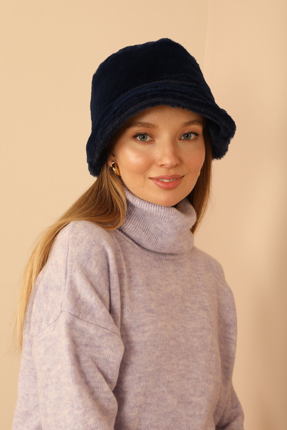 Plush Fabric Women's Bucket Hat-Navy