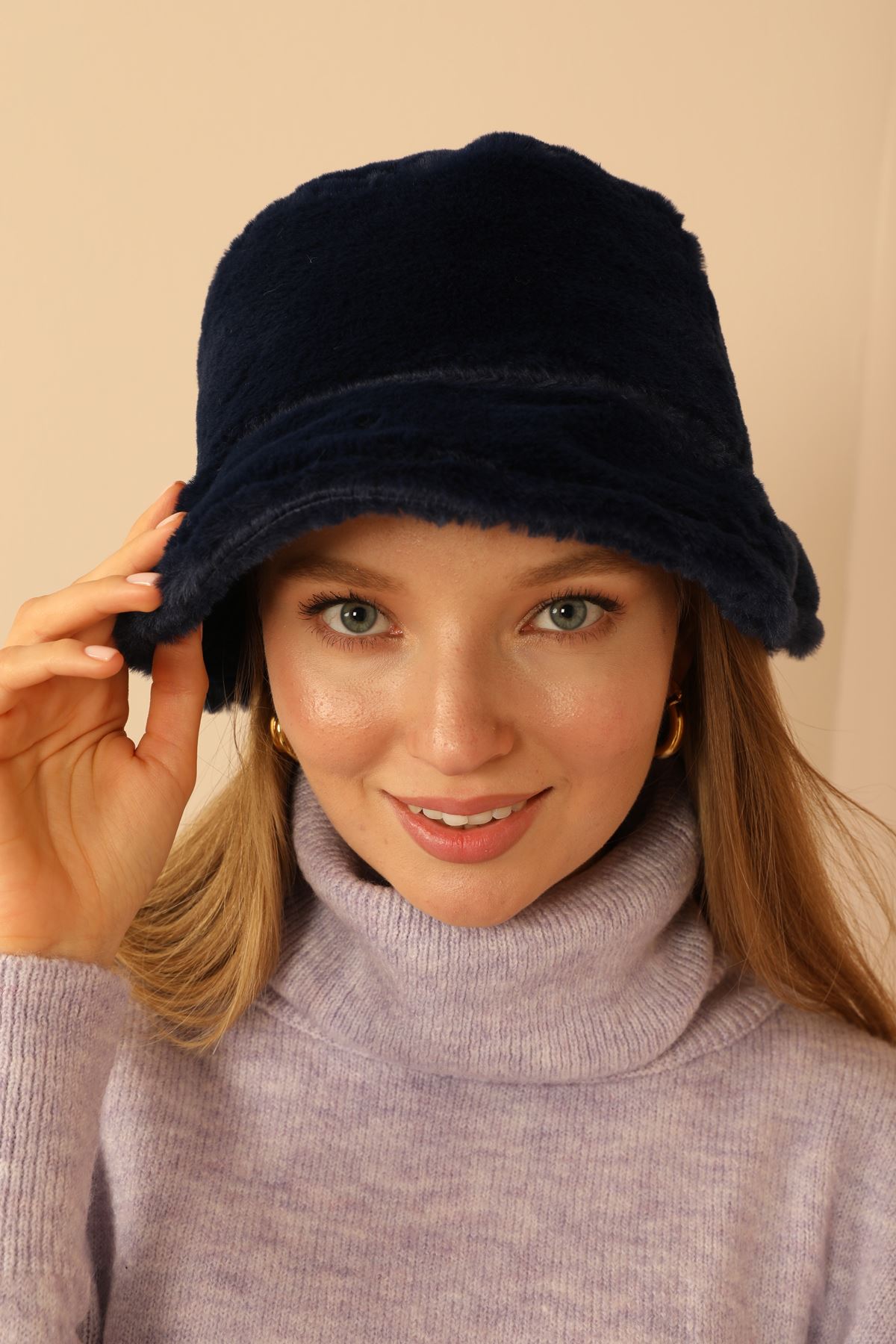 Plush Fabric Women's Bucket Hat-Navy