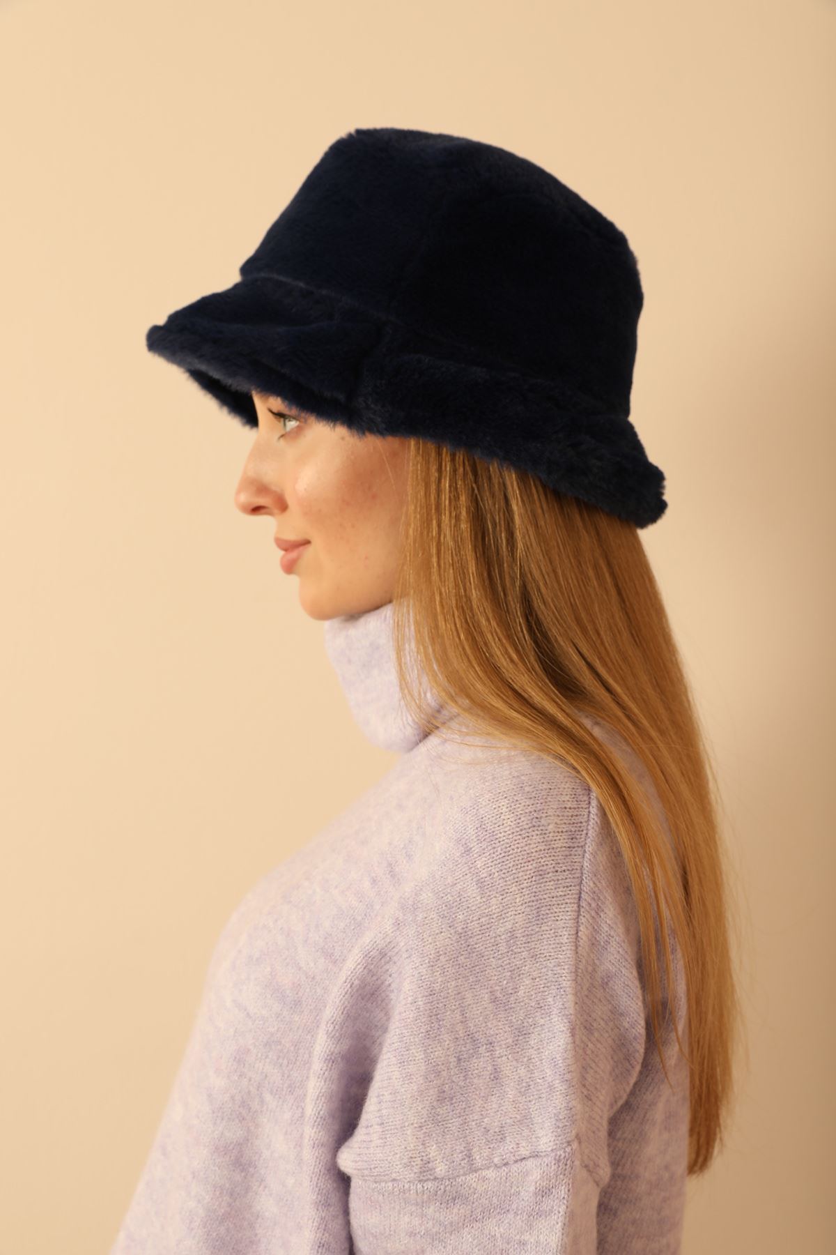 Plush Fabric Women's Bucket Hat-Navy