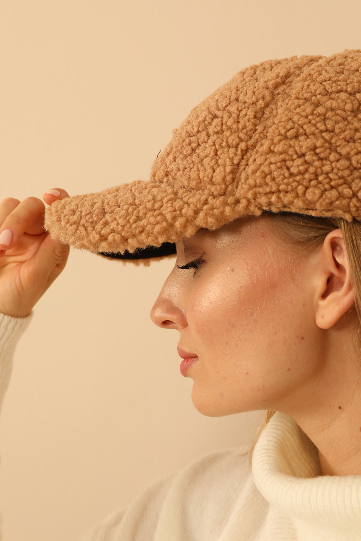 Furry Curly Women's Cap-Beige