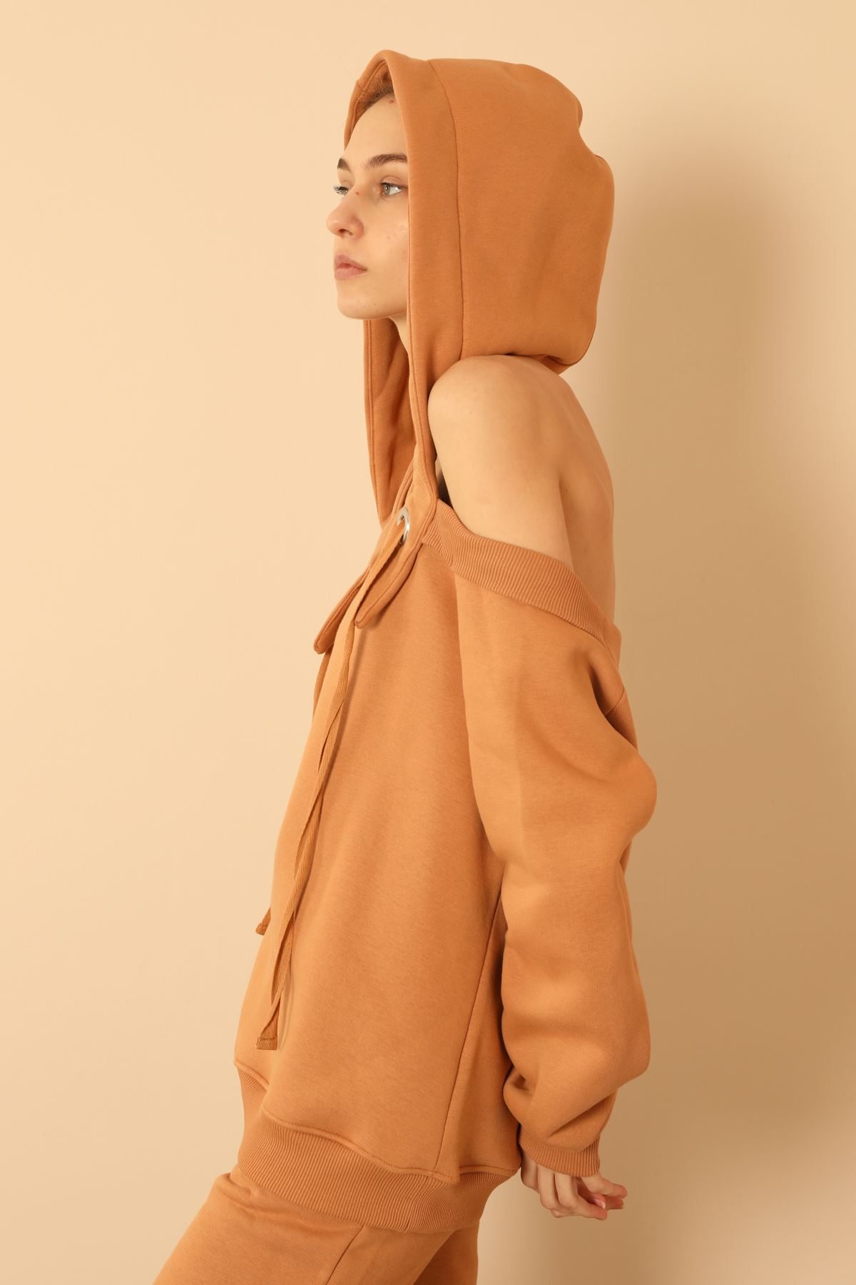Third Knit With Wool İnside Fabric Hooded Hip Height Shoulder Detailed Women Sweatshirt - Light Brown