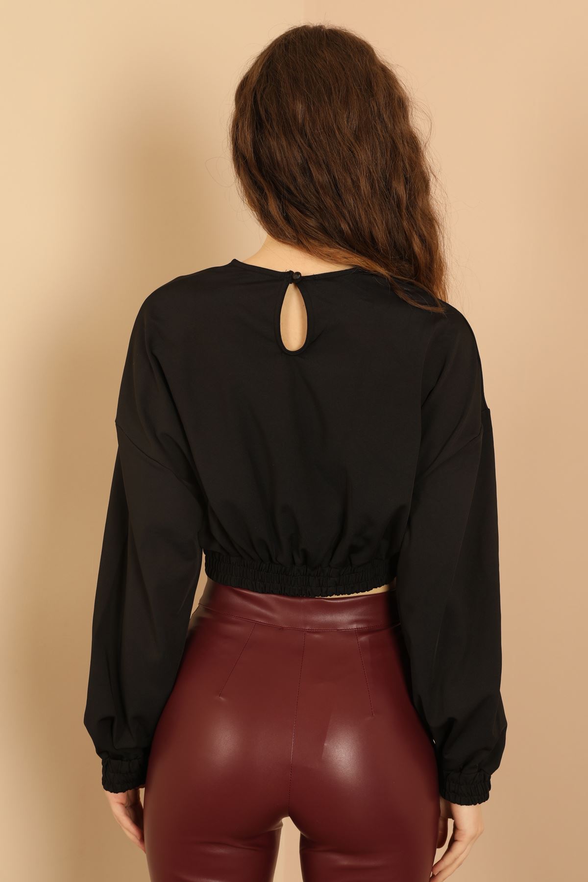Dalgıç Kumaş Uzun Kollu Oversize/Salaş Beli Lastikli Kadın Bluz-Siyah