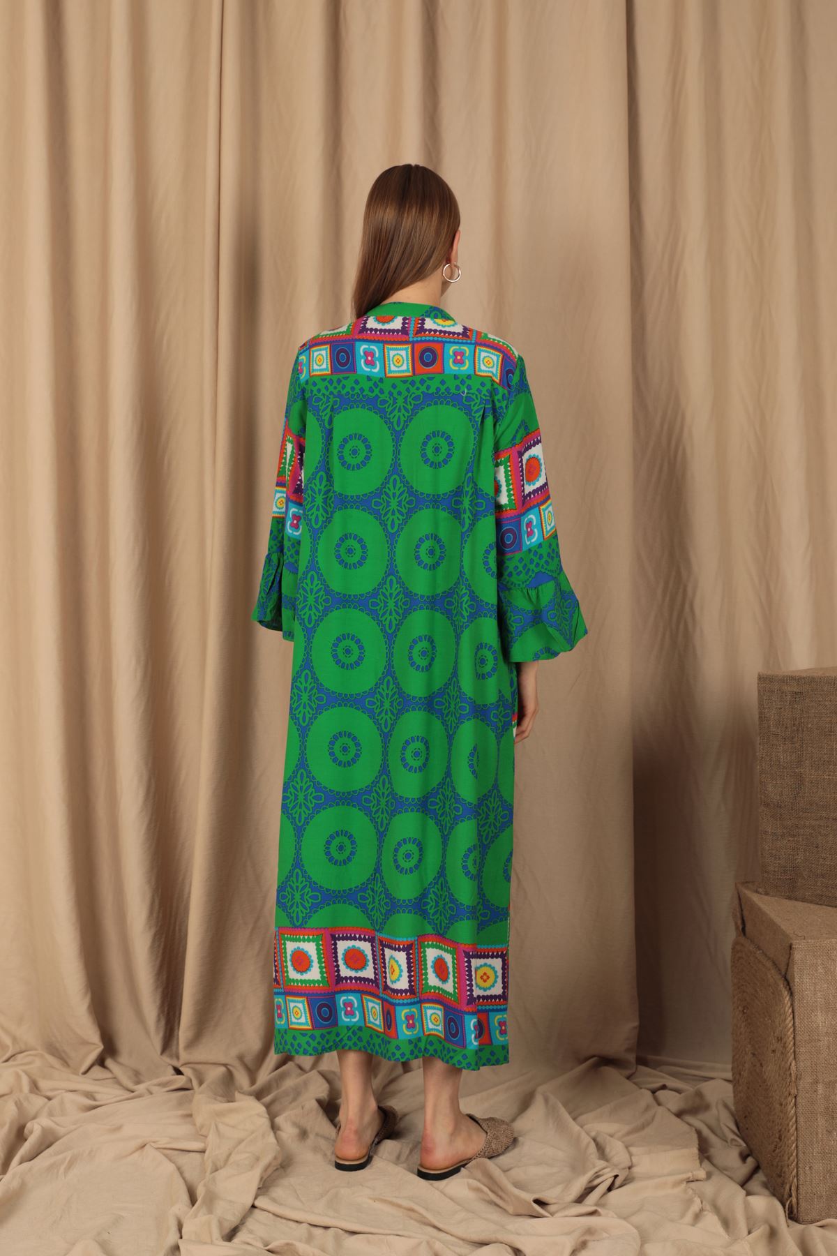 Viskon Empirme Kumaş Hakim Yakalı Düğmeli Kadın Elbise-Yeşil