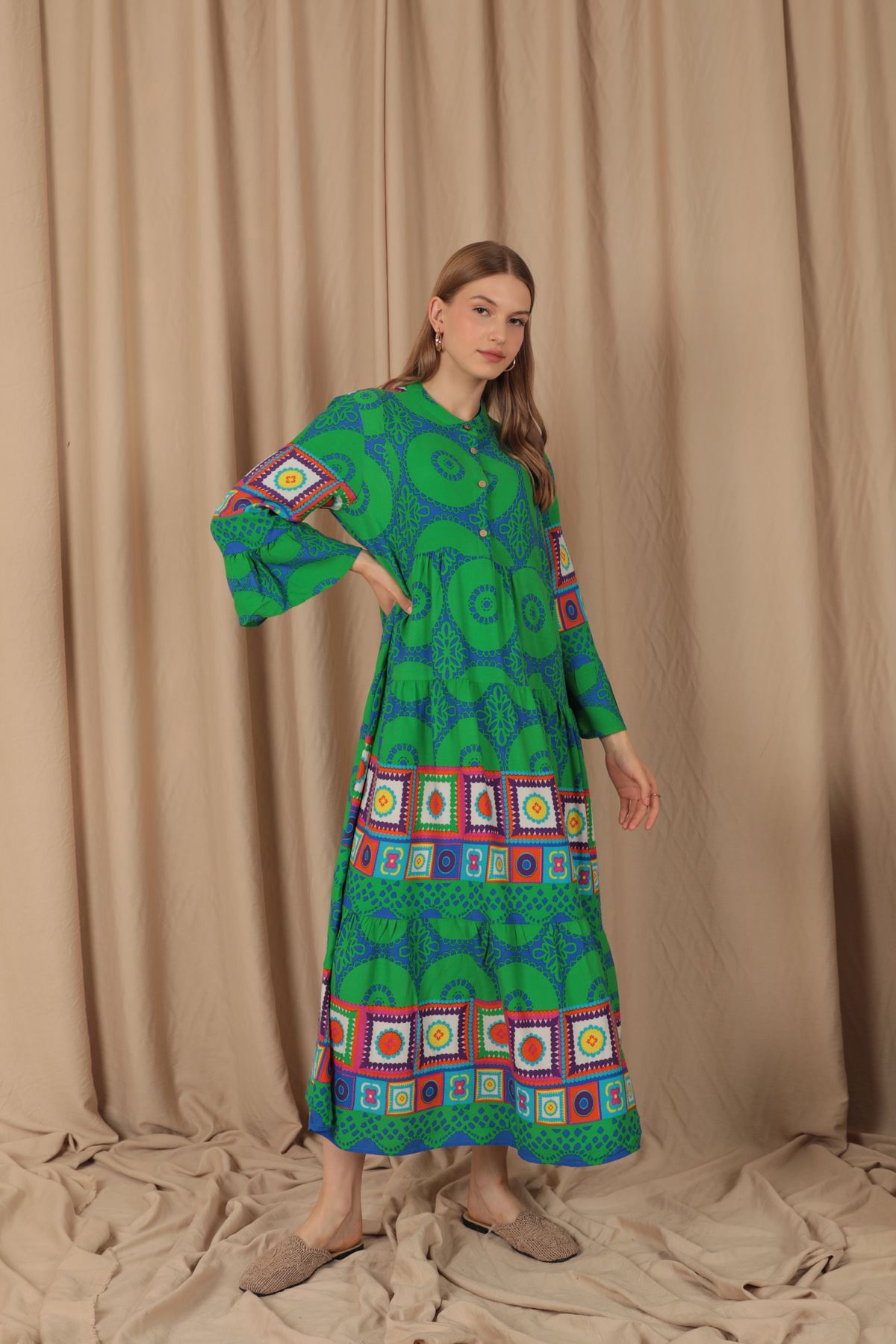 Viskon Empirme Kumaş Hakim Yakalı Düğmeli Kadın Elbise-Yeşil