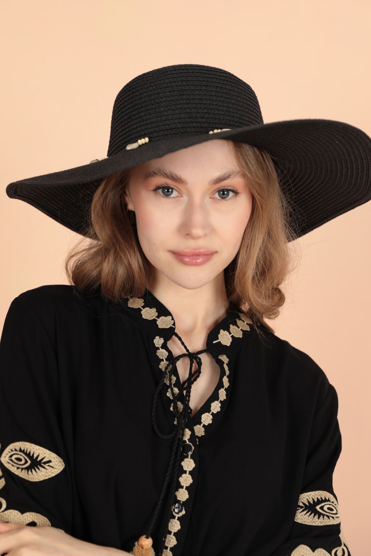 Hasır Denizkabuklu Kadın Şapka-Siyah