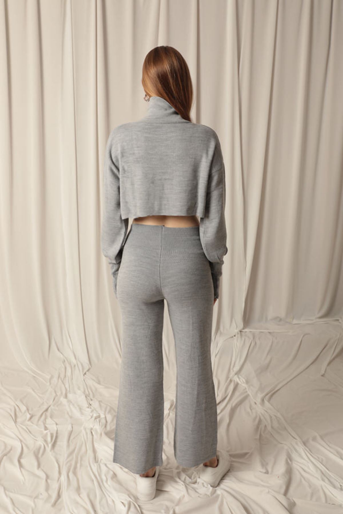 Knitted Fabric Finger Slot Women's Gray Suit