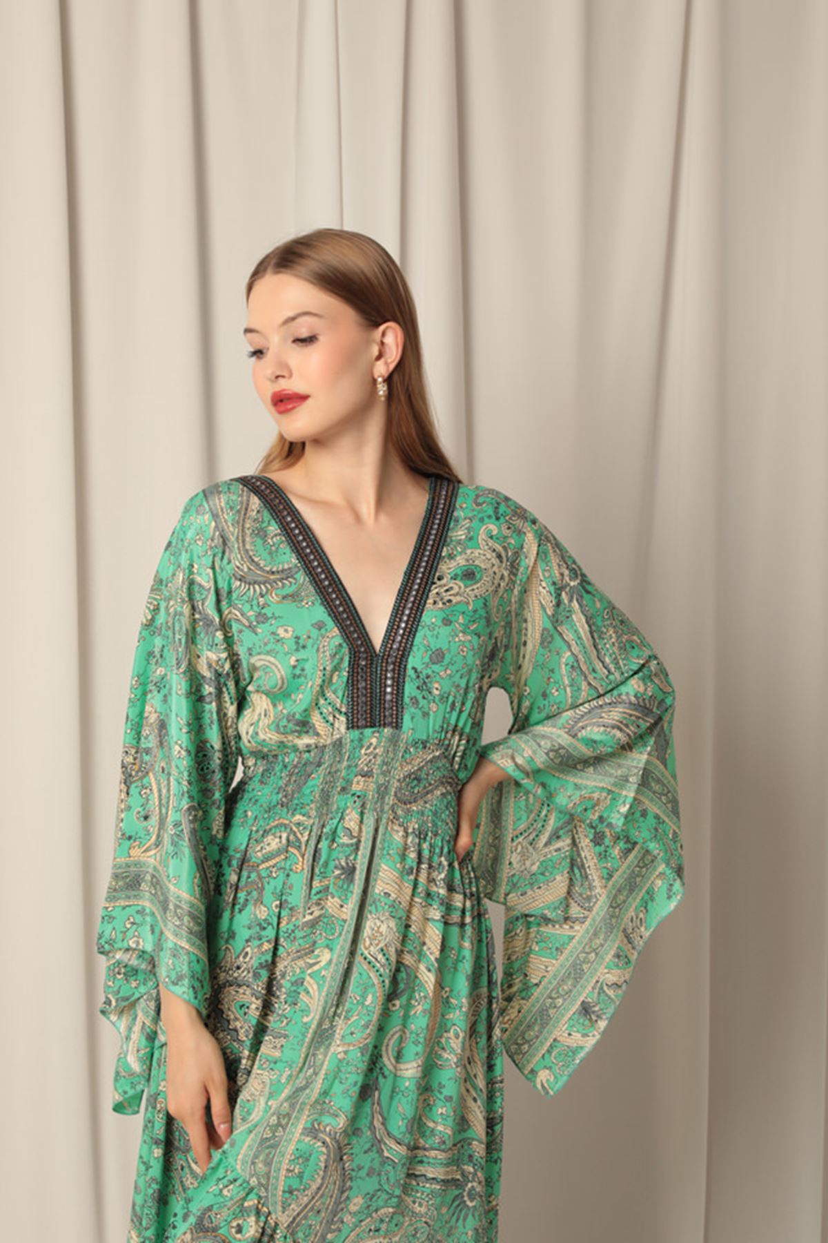 Silk Fabric V Neck Front Short Dark Green Dress