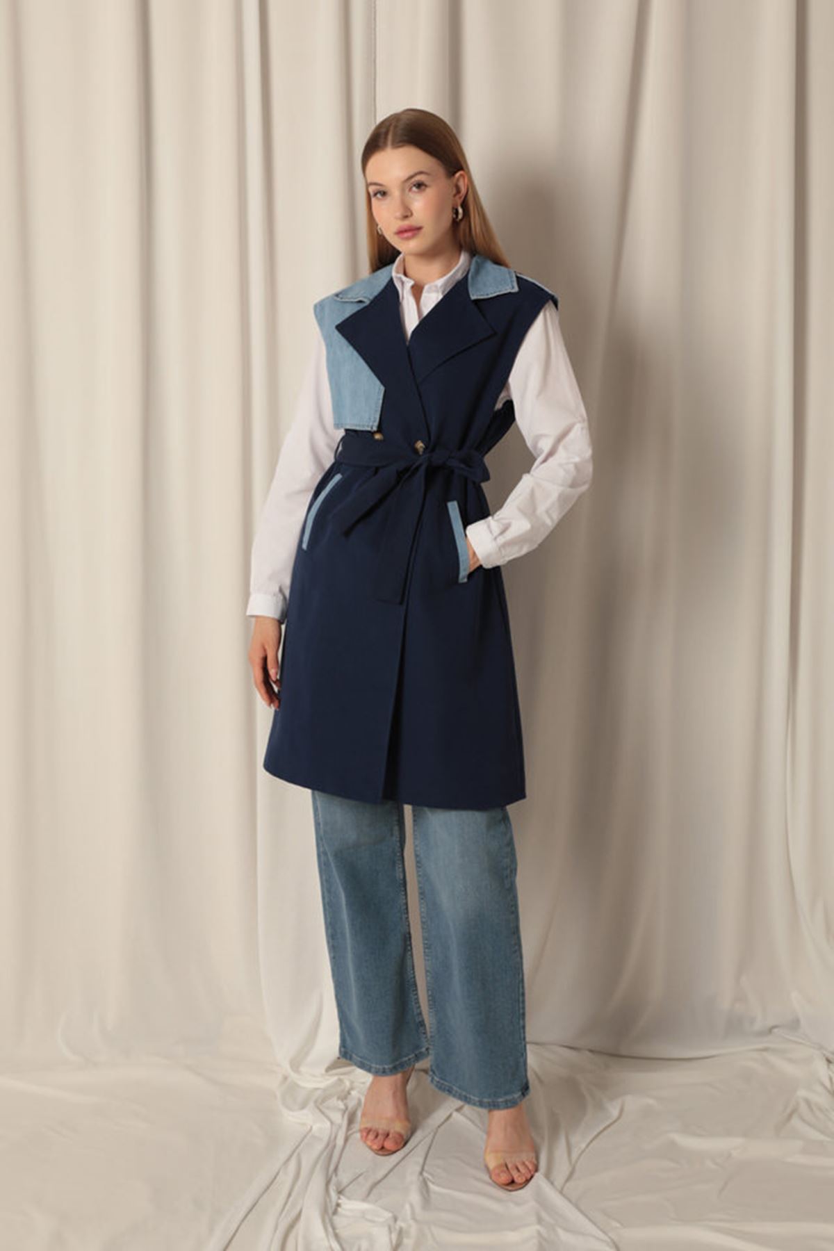Torino Fabric Denim Garnished Women's Navy Blue Vest
