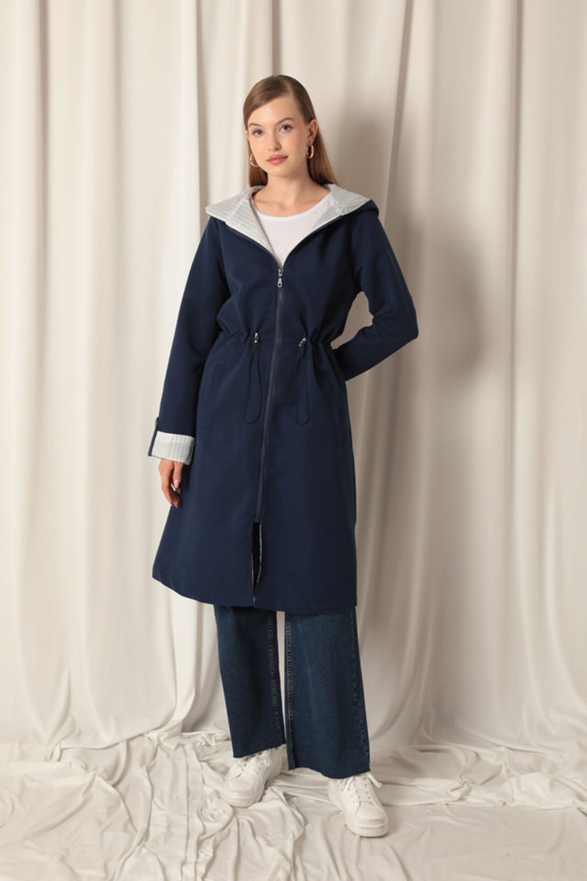 Torino Fabric Striped Hooded Women's Navy Blue Raincoat