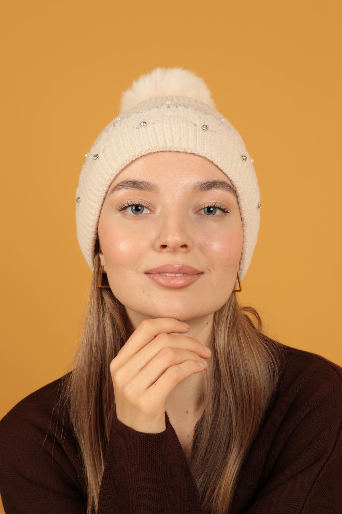 Women's Beige Beret with Pearl Detail
