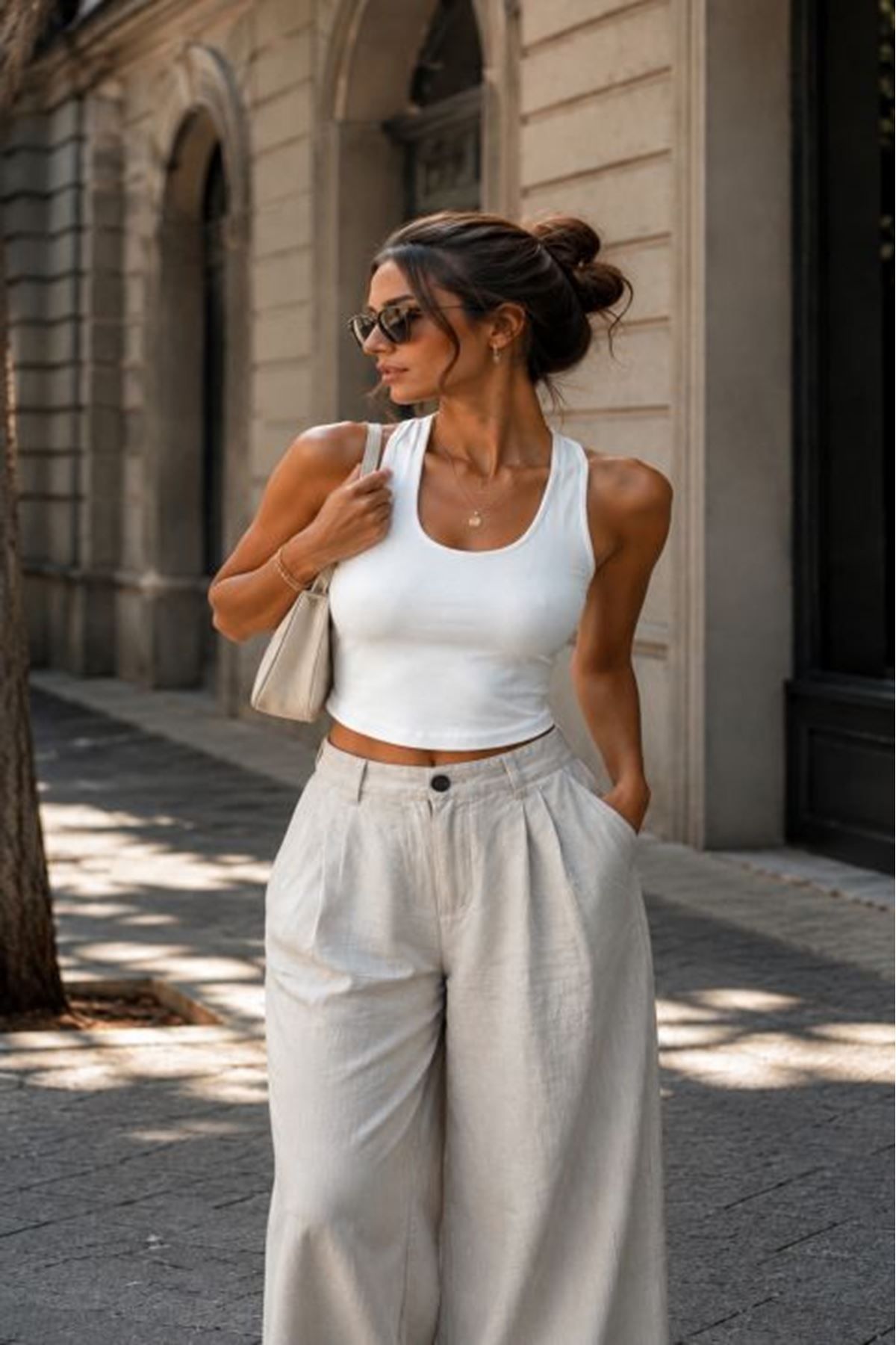Ribana Kumaş Boyundan Geçmeli Crop-Beyaz