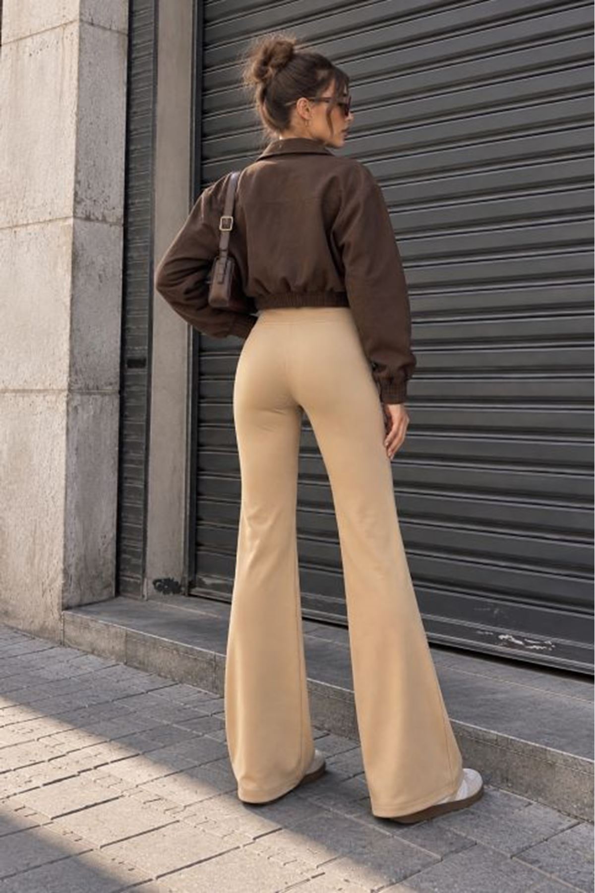 Beli Lastikli Bol Paça Kadın Eşofman-Bej
